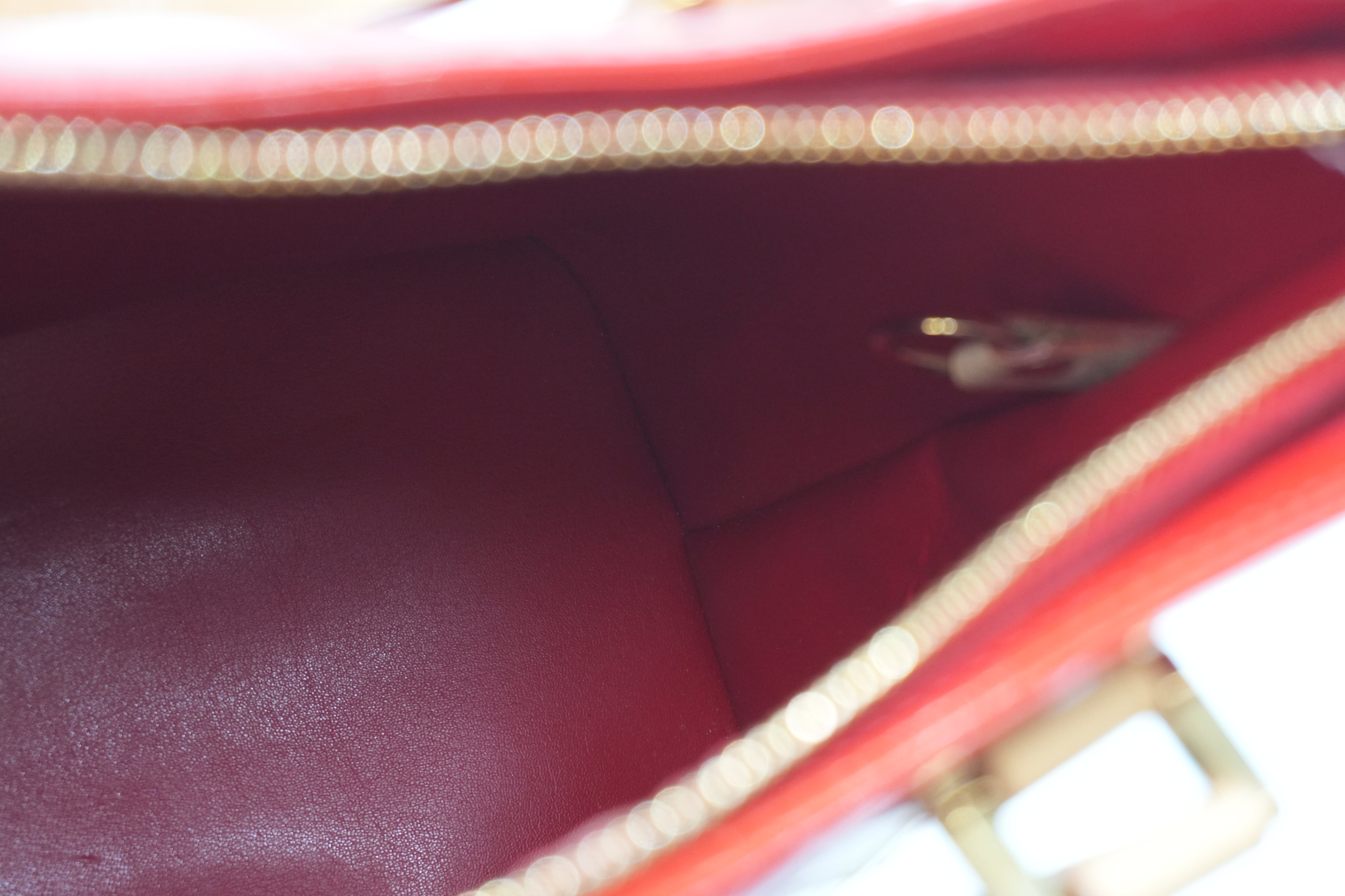 Pre-owned Louis Vuitton Vernis Houston Handbag Red