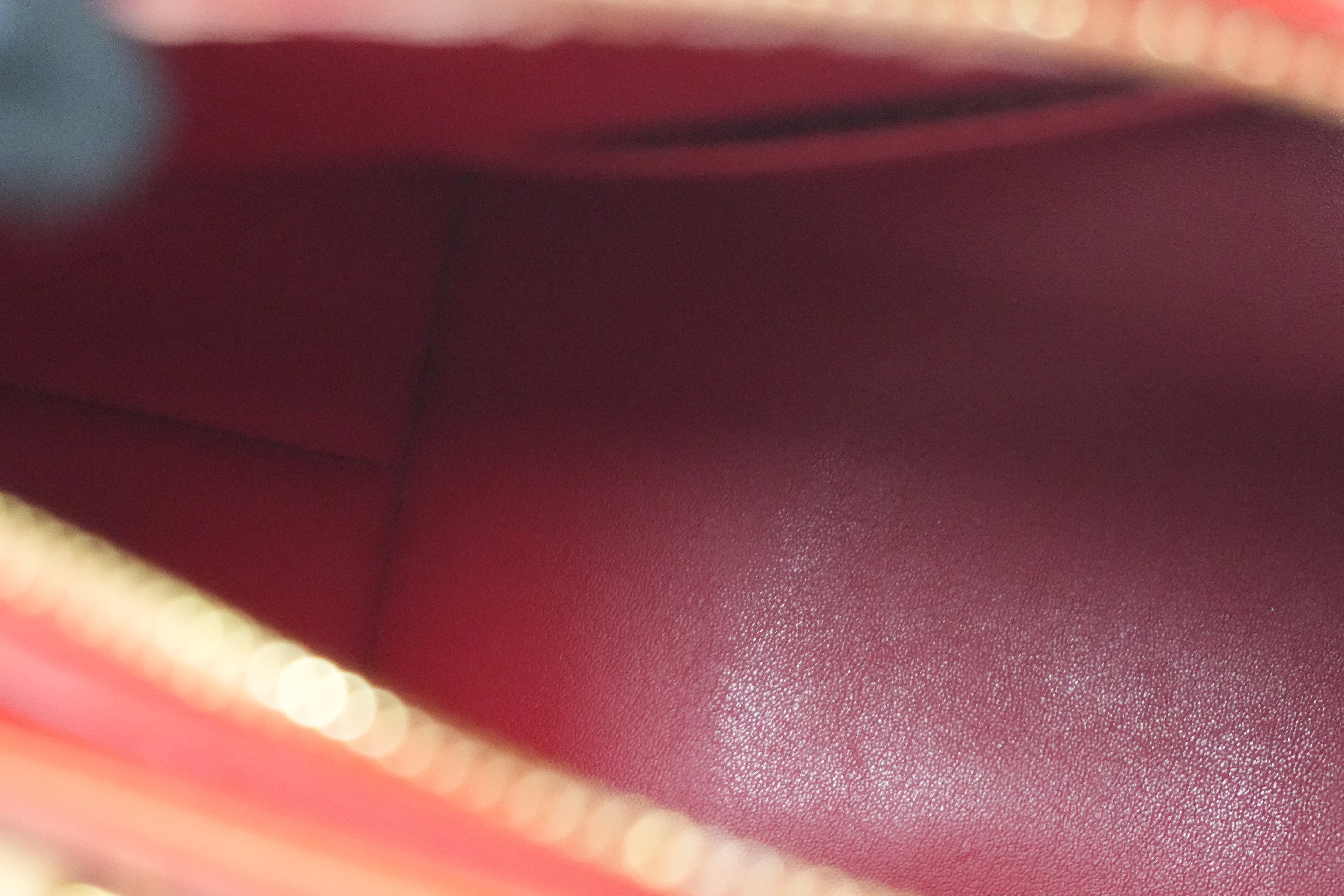 Pre-owned Louis Vuitton Vernis Houston Handbag Red