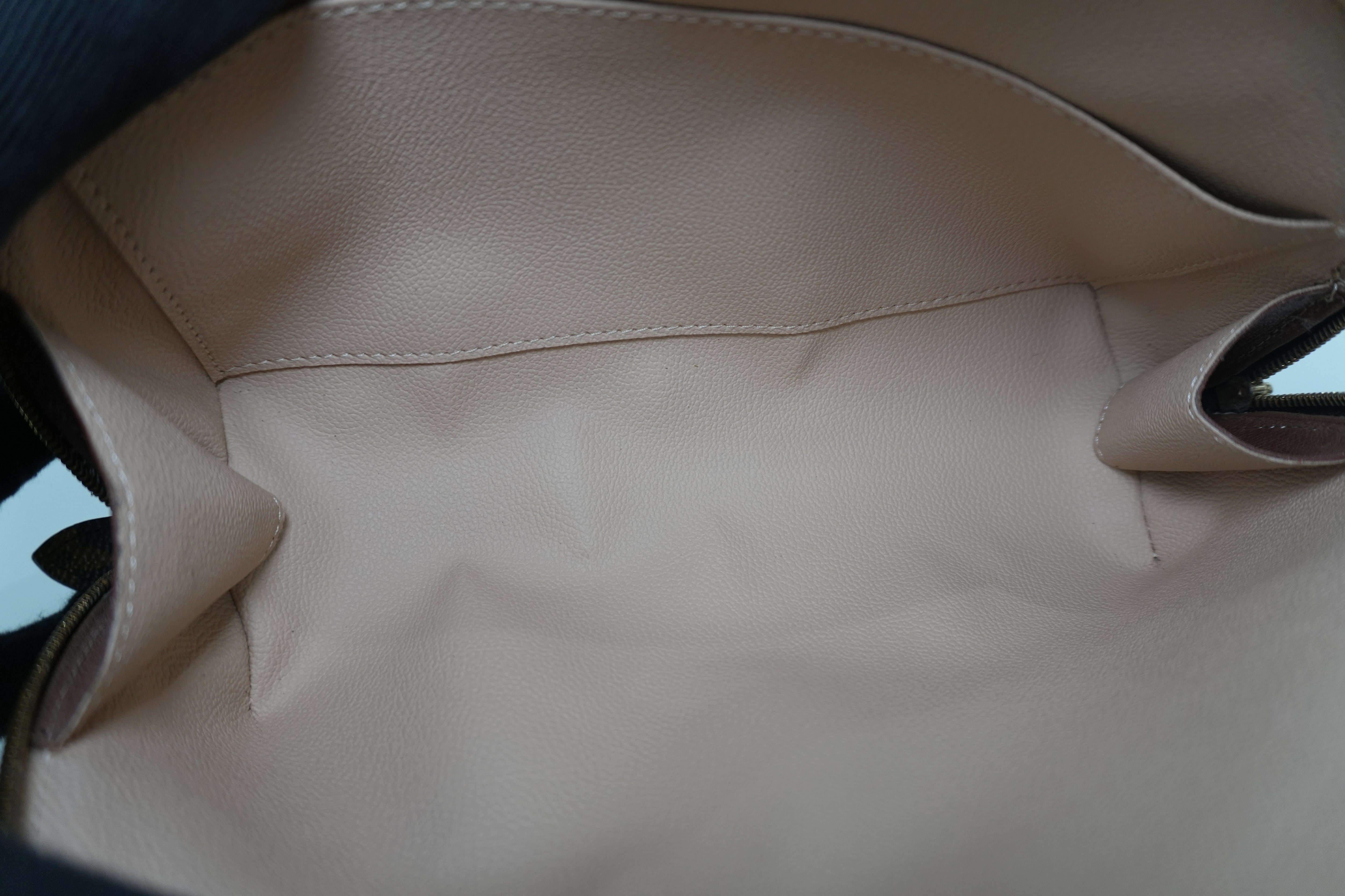 Louis Vuitton Monogram Demi Ronde Pouch Used