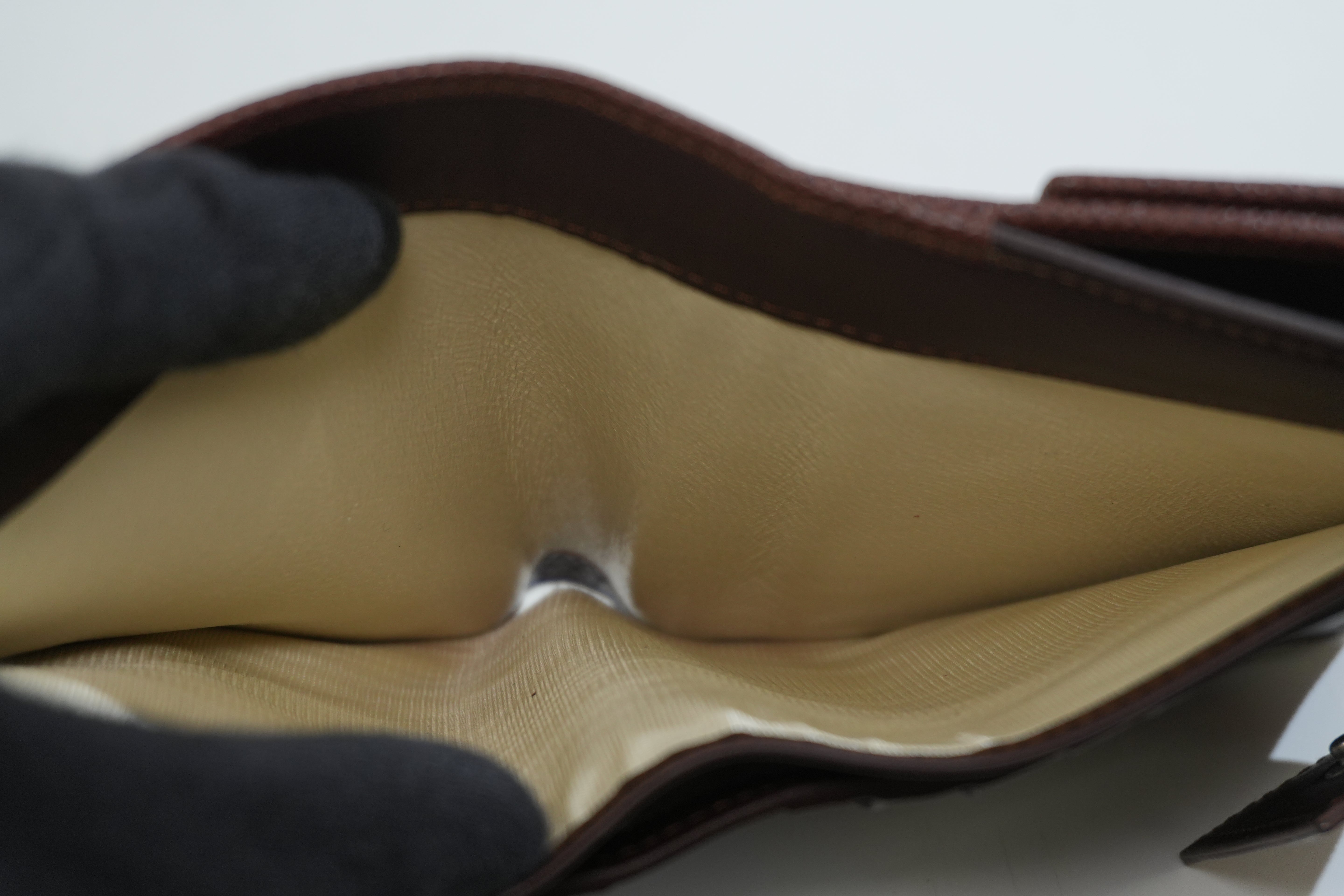 Pre-owned Bulgari Compact Wallet Brown