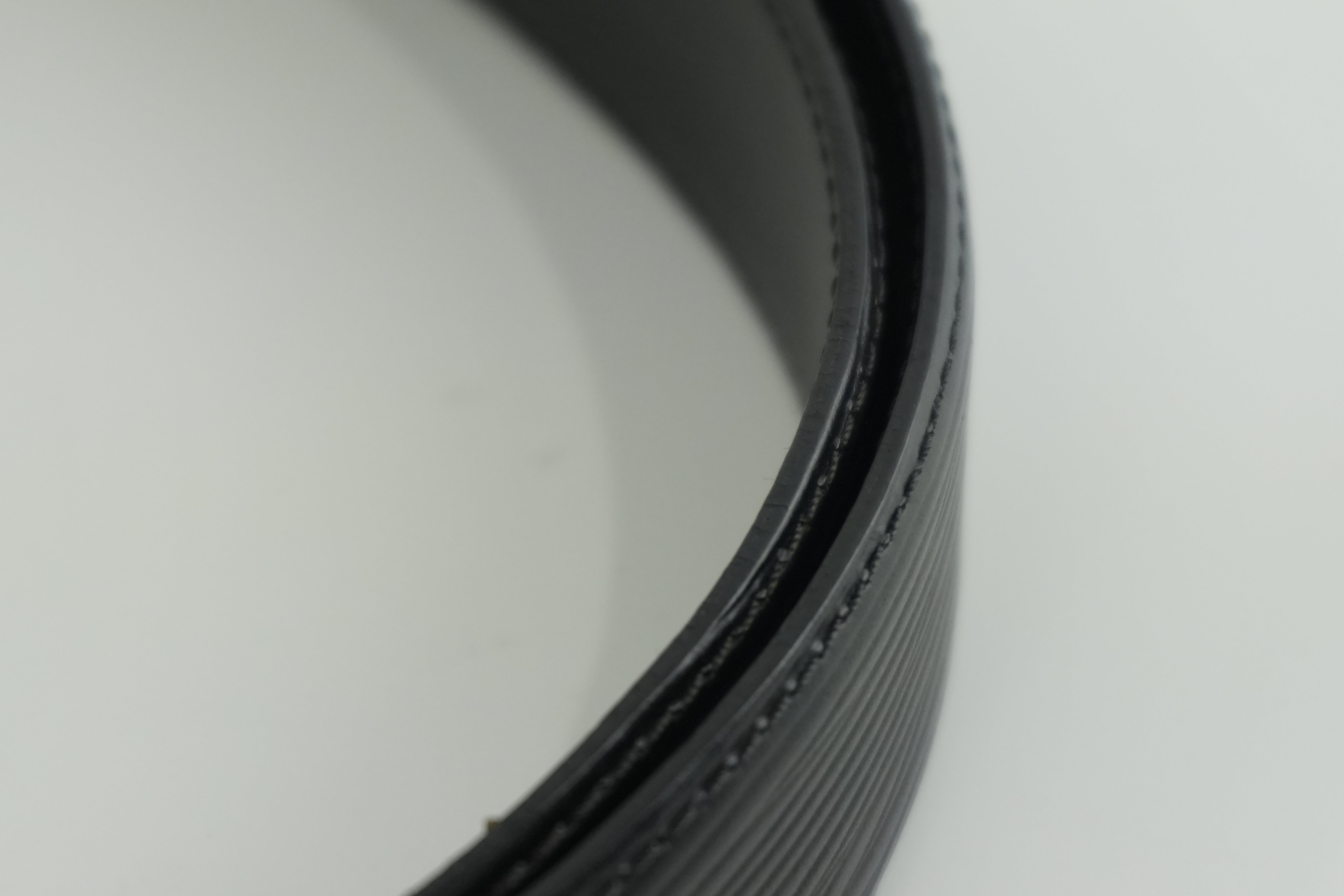 Pre-owned Louis Vuitton Epi Belt Size 110 Black