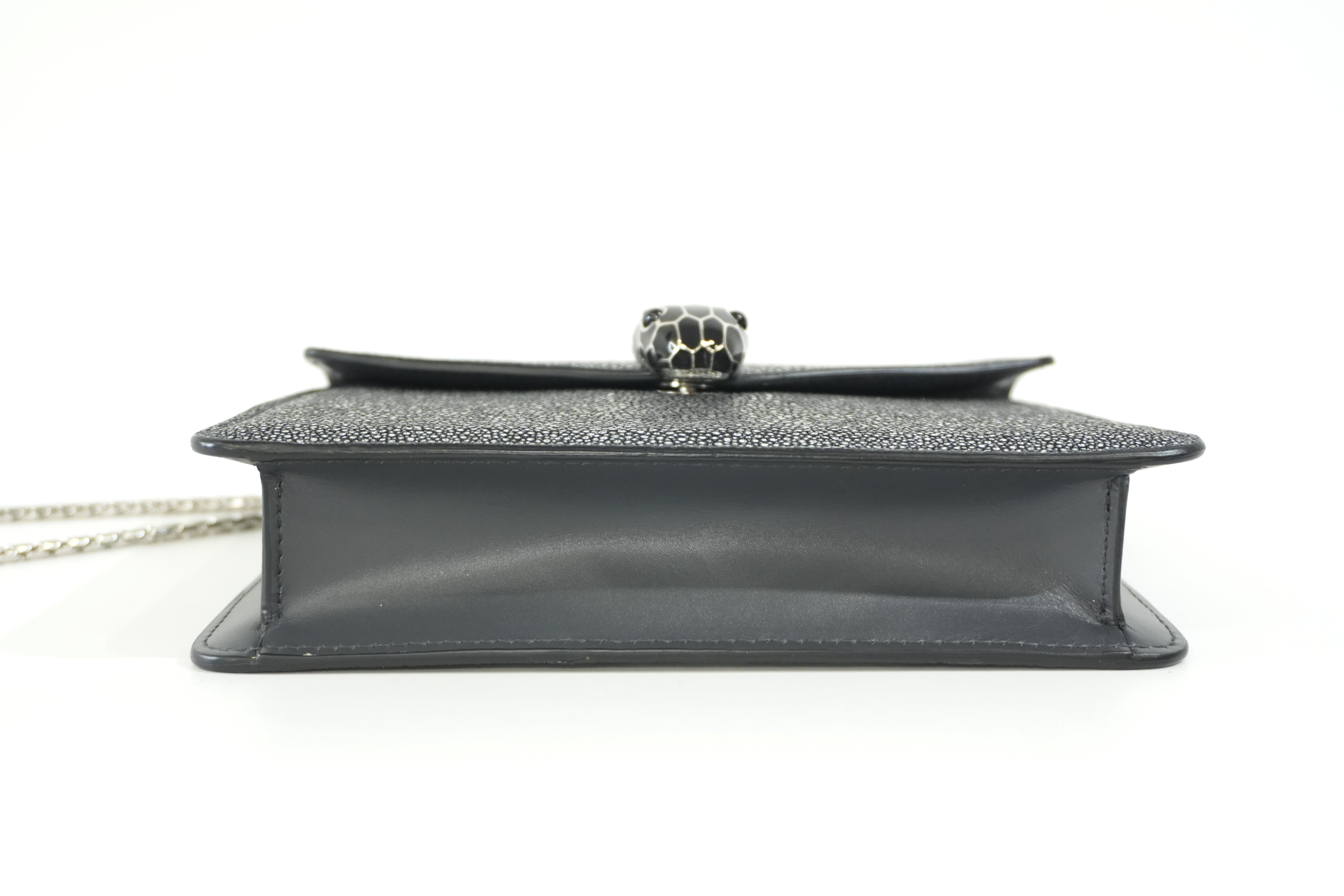 Pre-owned Bulgari Leather Serpenti Chain Shoulder Bag Gray