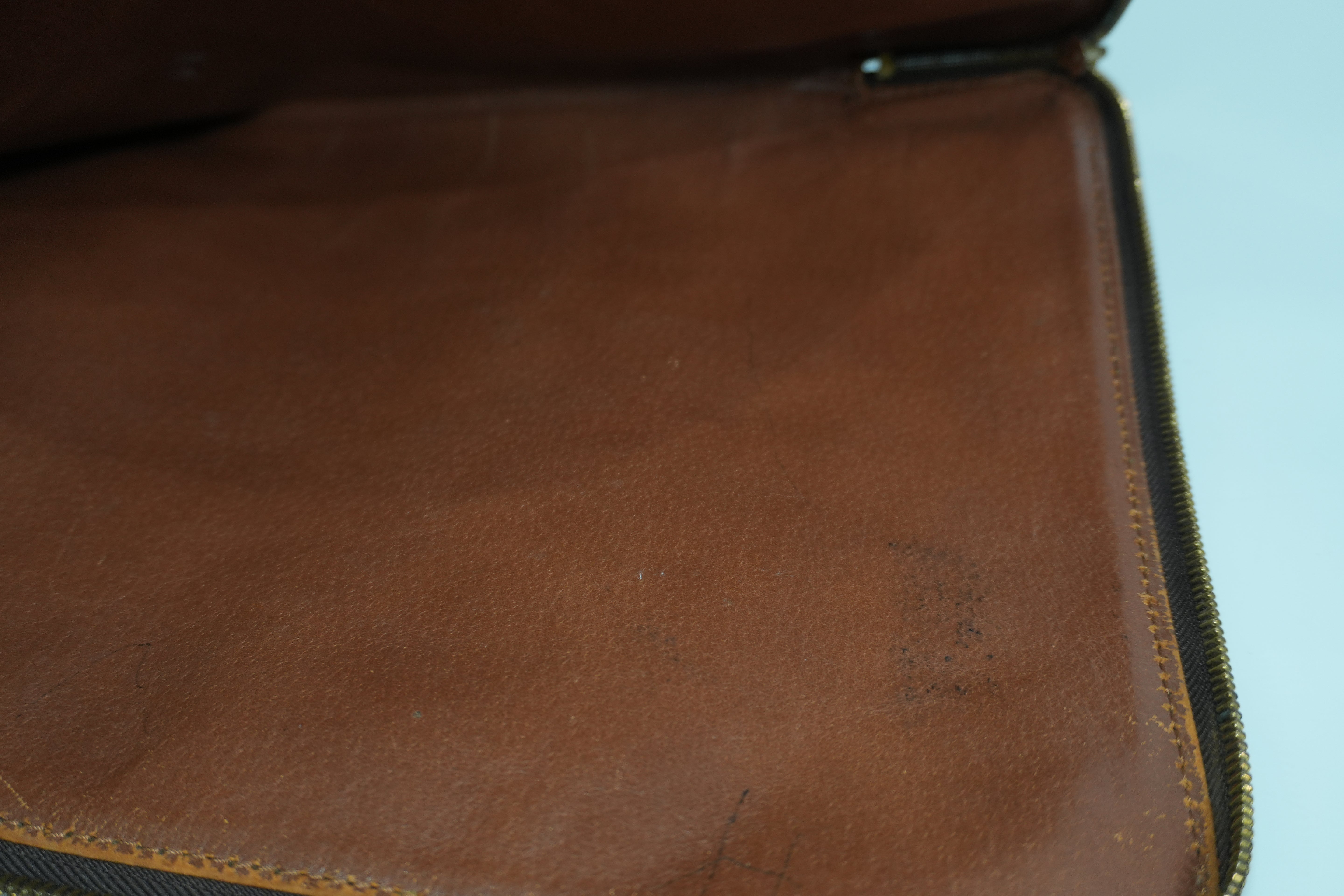 Pre-owned Louis Vuitton Monogram Pochette Document Clutch Bag