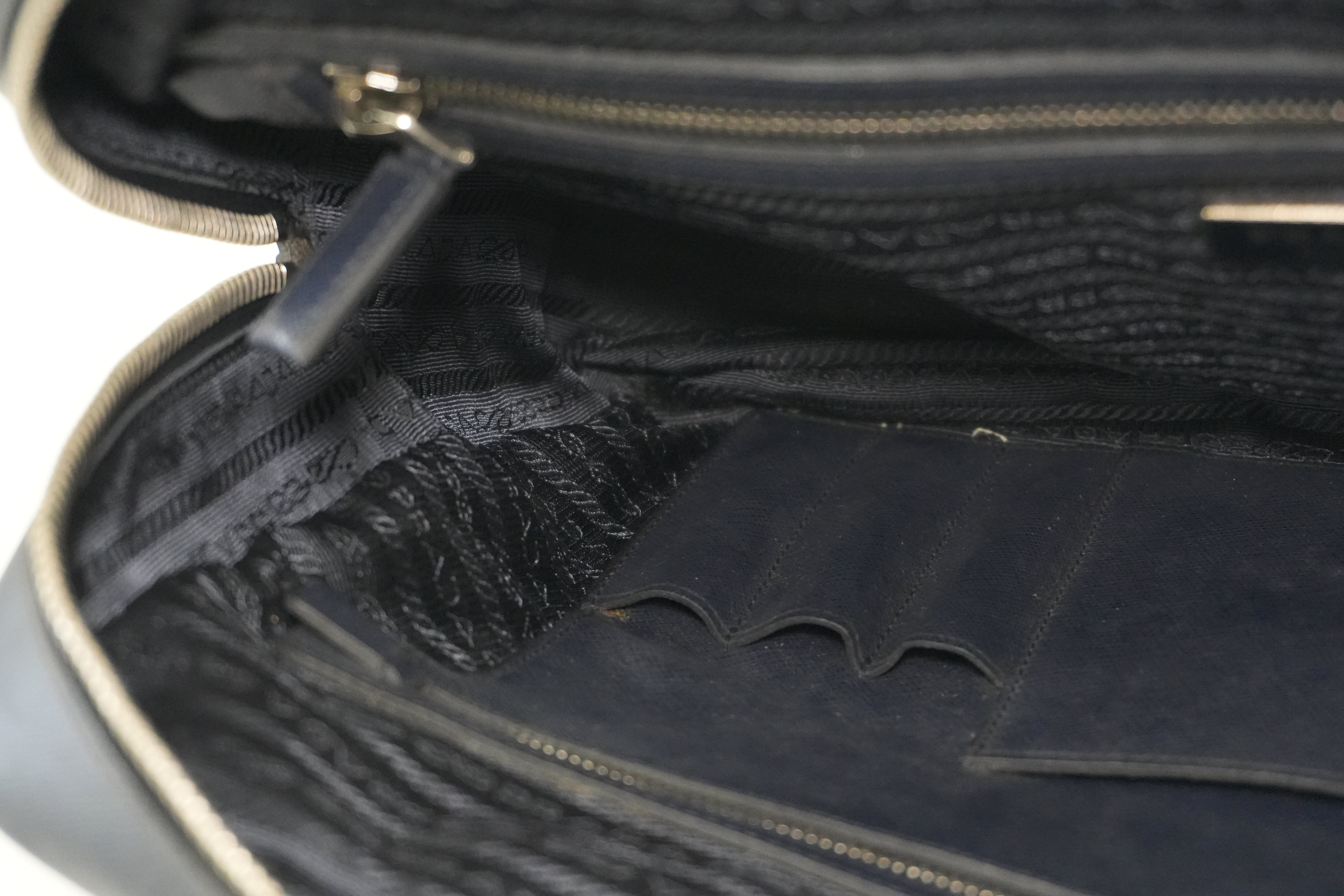 Pre-owned Prada Briefcase Saffiano Navy Blue