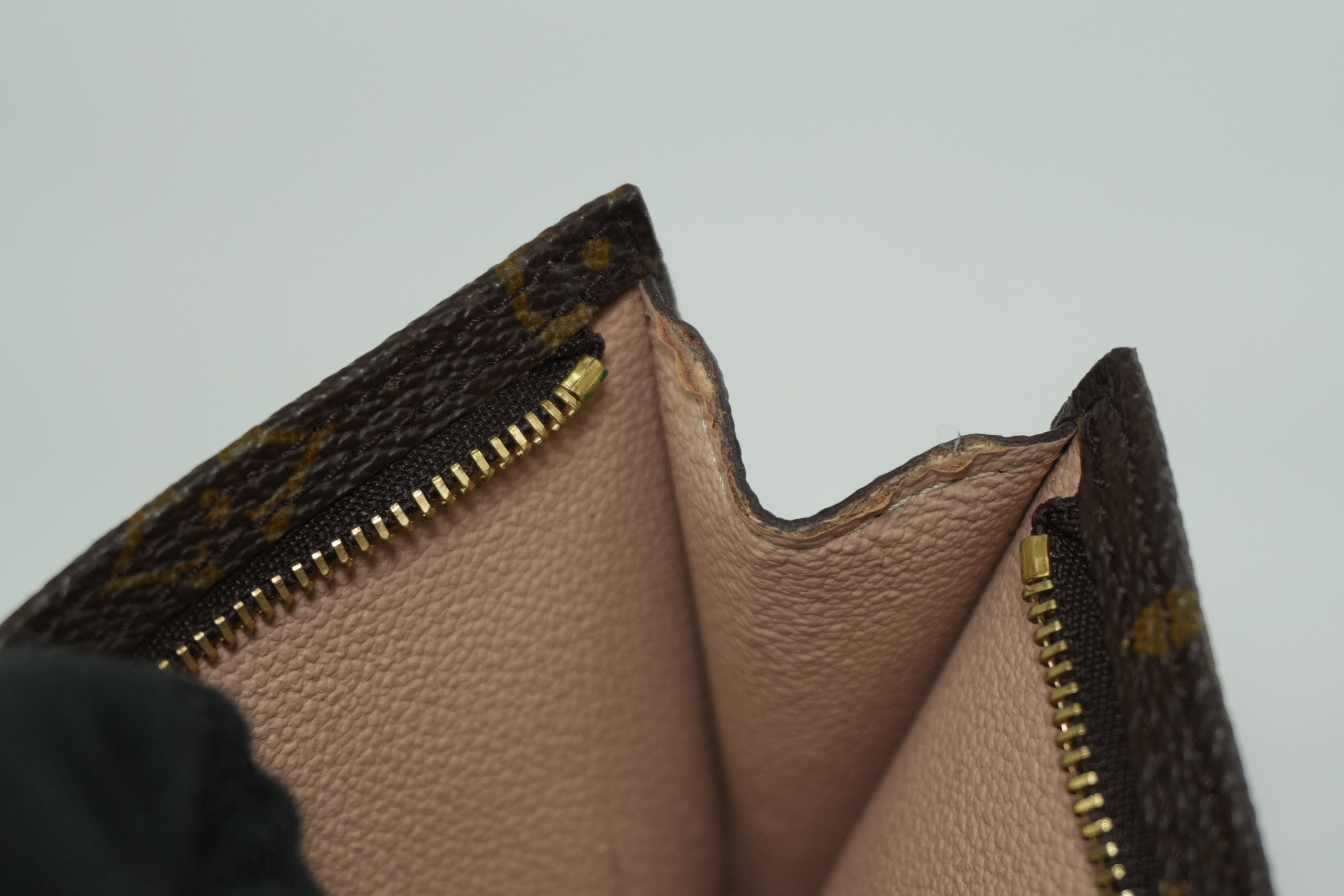 Pre-owned Louis Vuitton Monogram Pouch