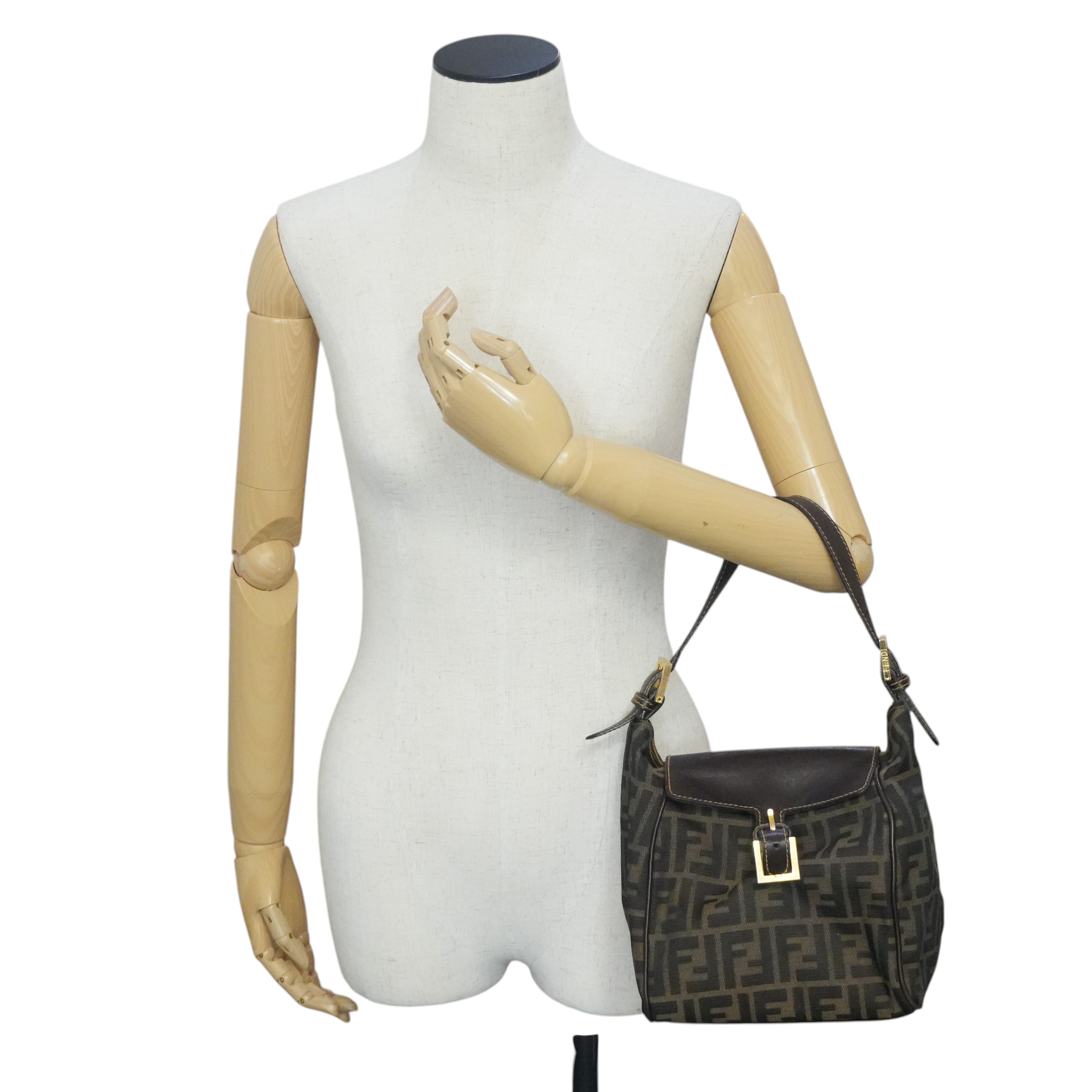 Pre-owned Fendi Zucca Handbag Brown