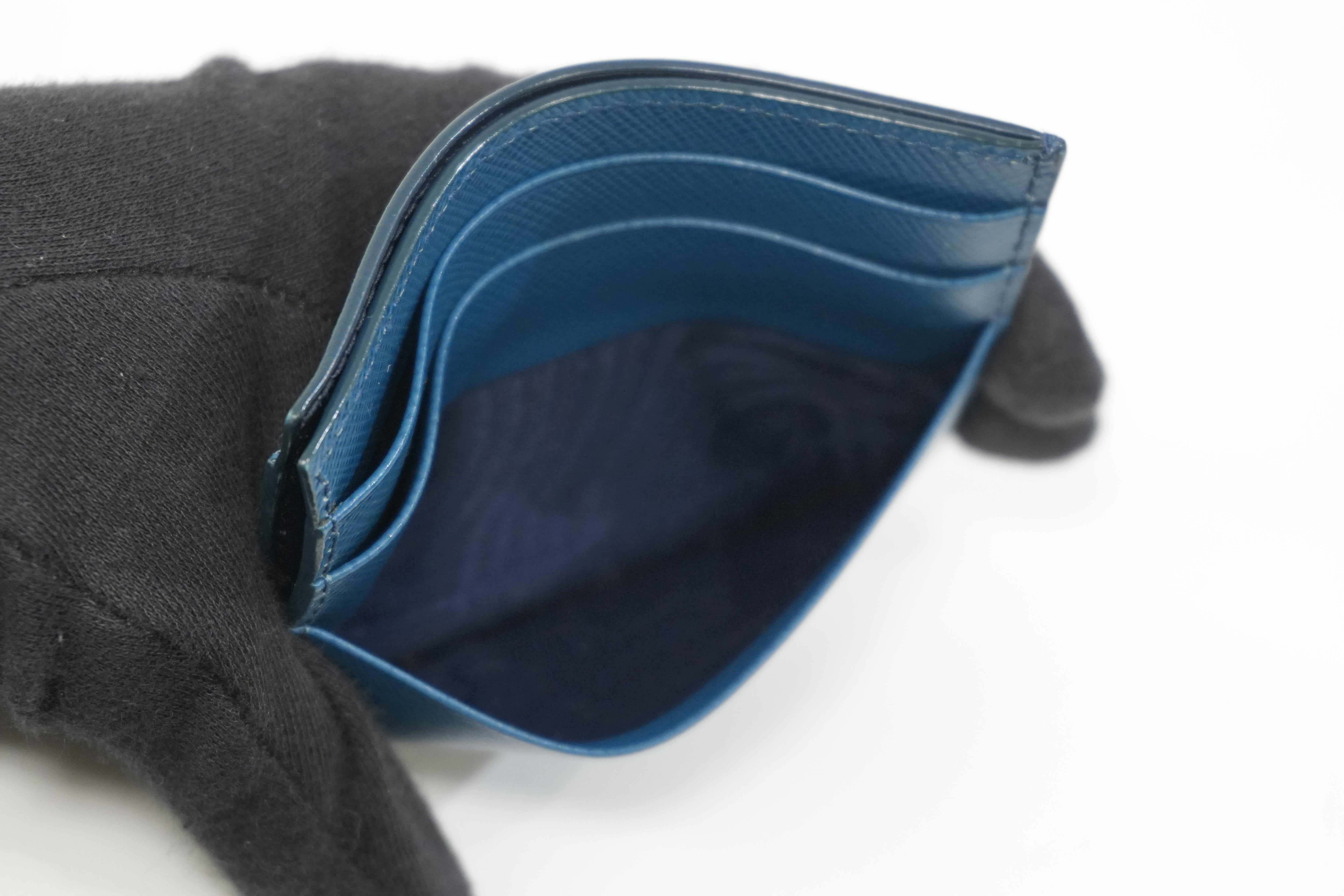 Pre-owned Prada Leather Card Case Blue