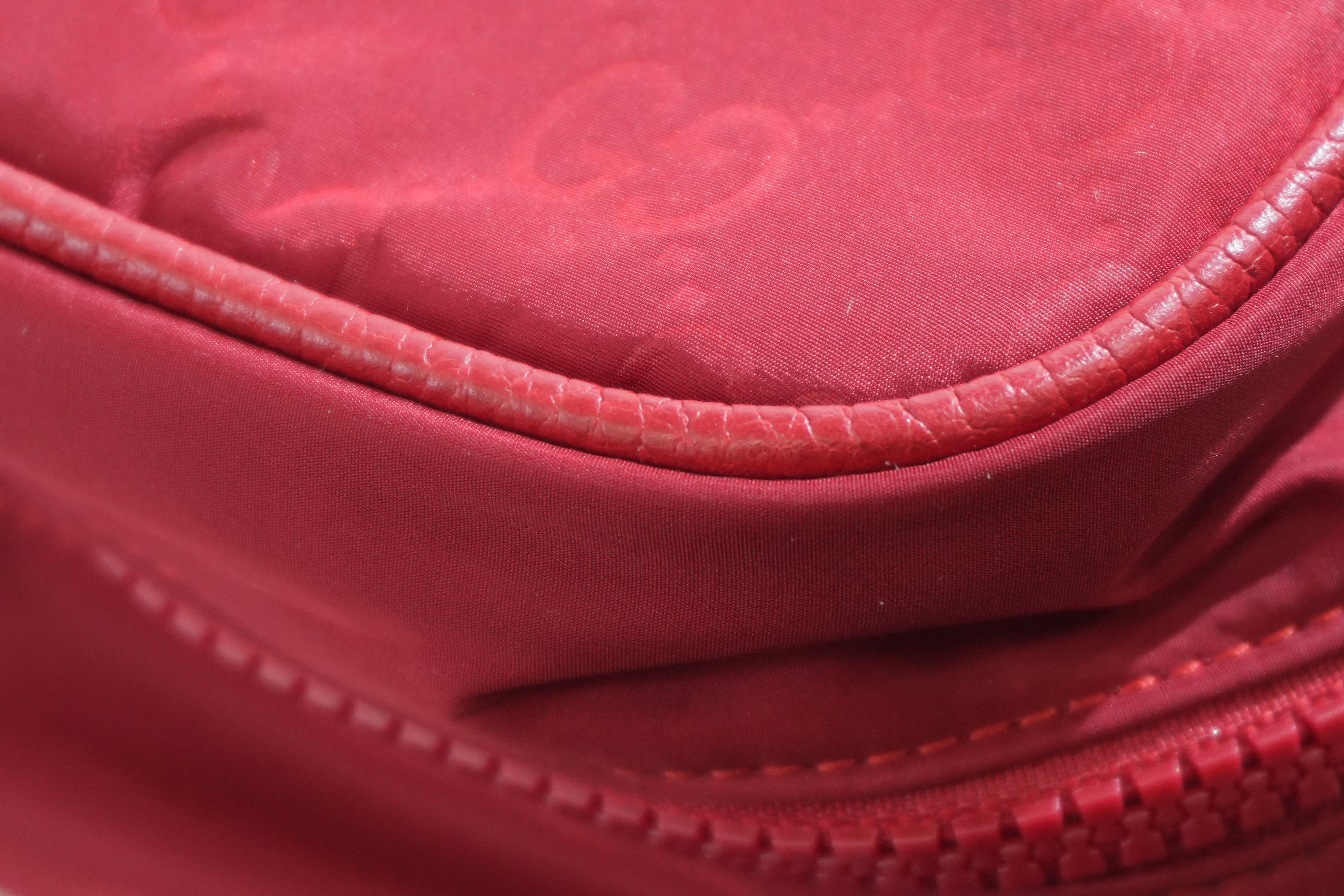 Pre-owned Gucci Guccisima Clutch Bag Red