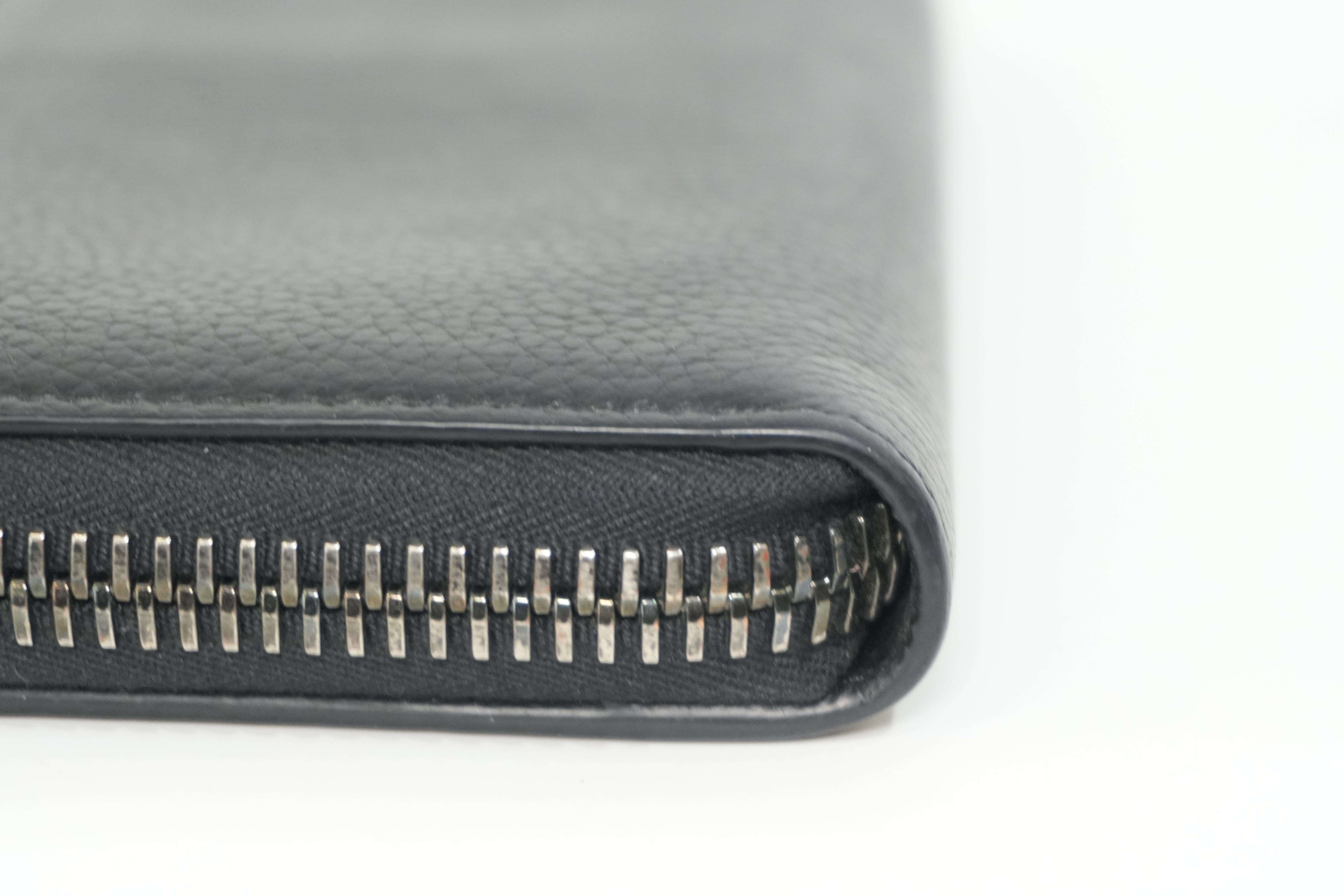 Pre-owned Louboutin Leather Zippy Long Wallet Black