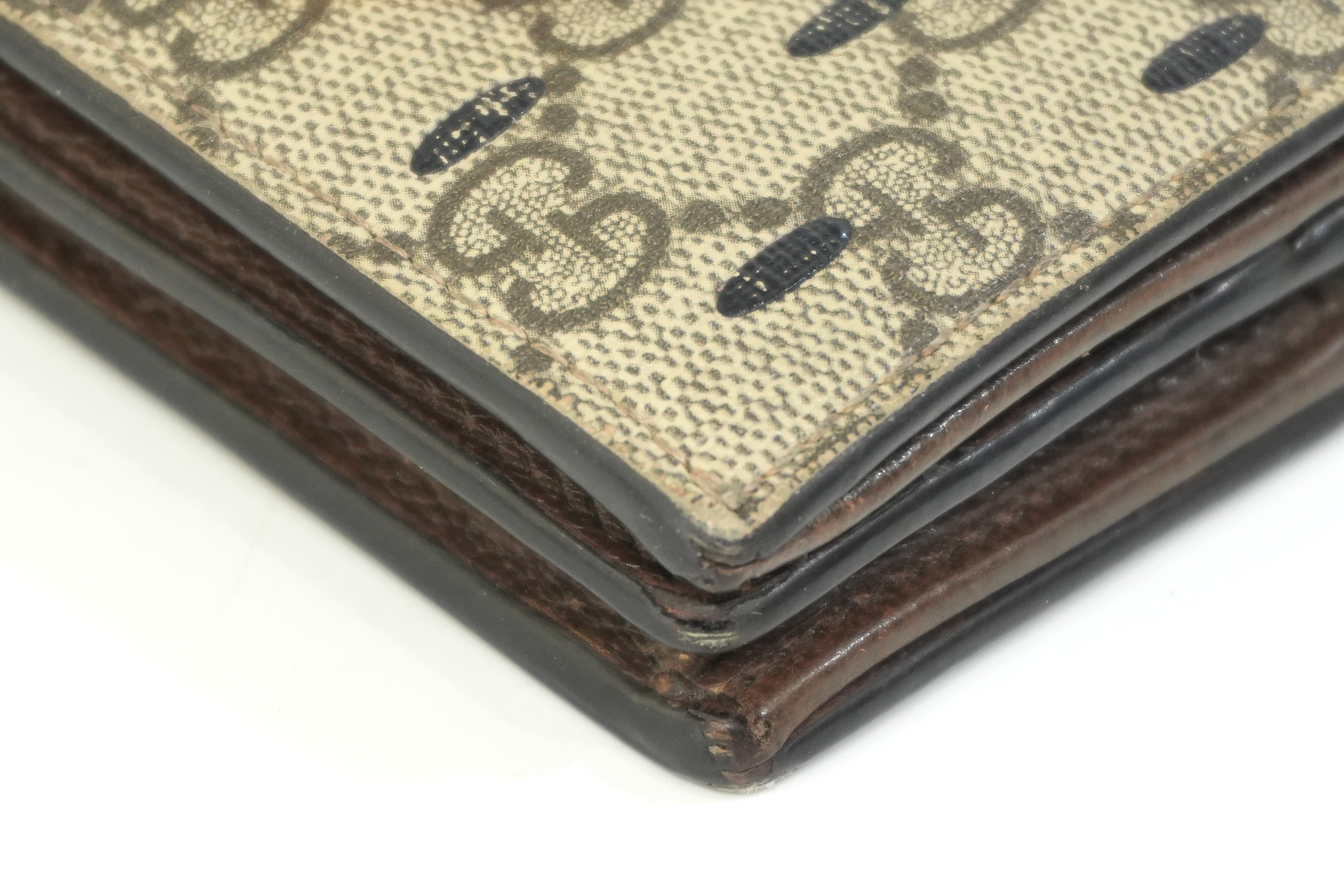 Pre-owned Gucci Compact Wallet Strawberry Wallet Brown