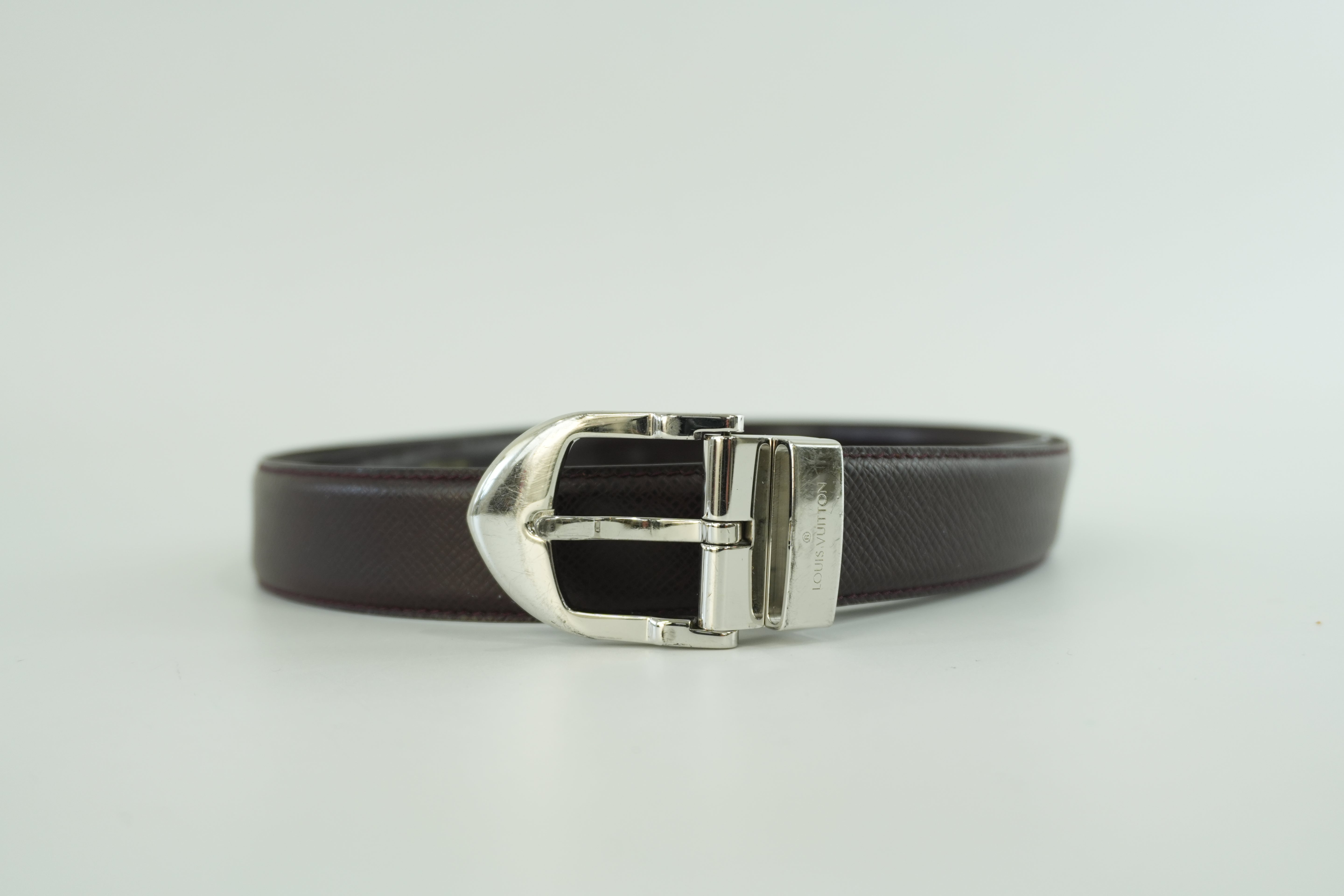 Pre-owned Louis Vuitton Leather Belt Size 110