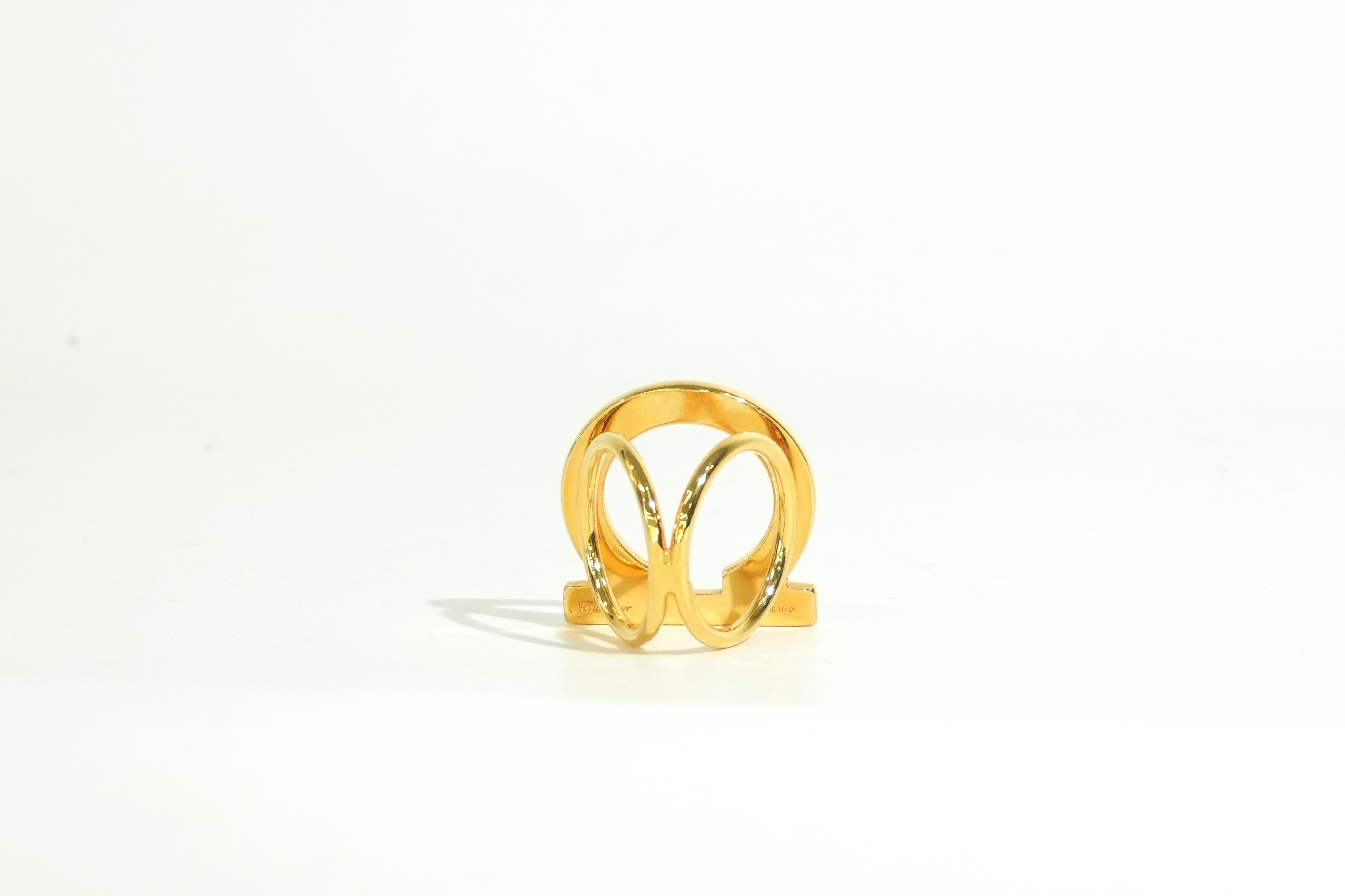 Pre-owned Ferragamo Stainless Steel Scarf Ring Gold tone