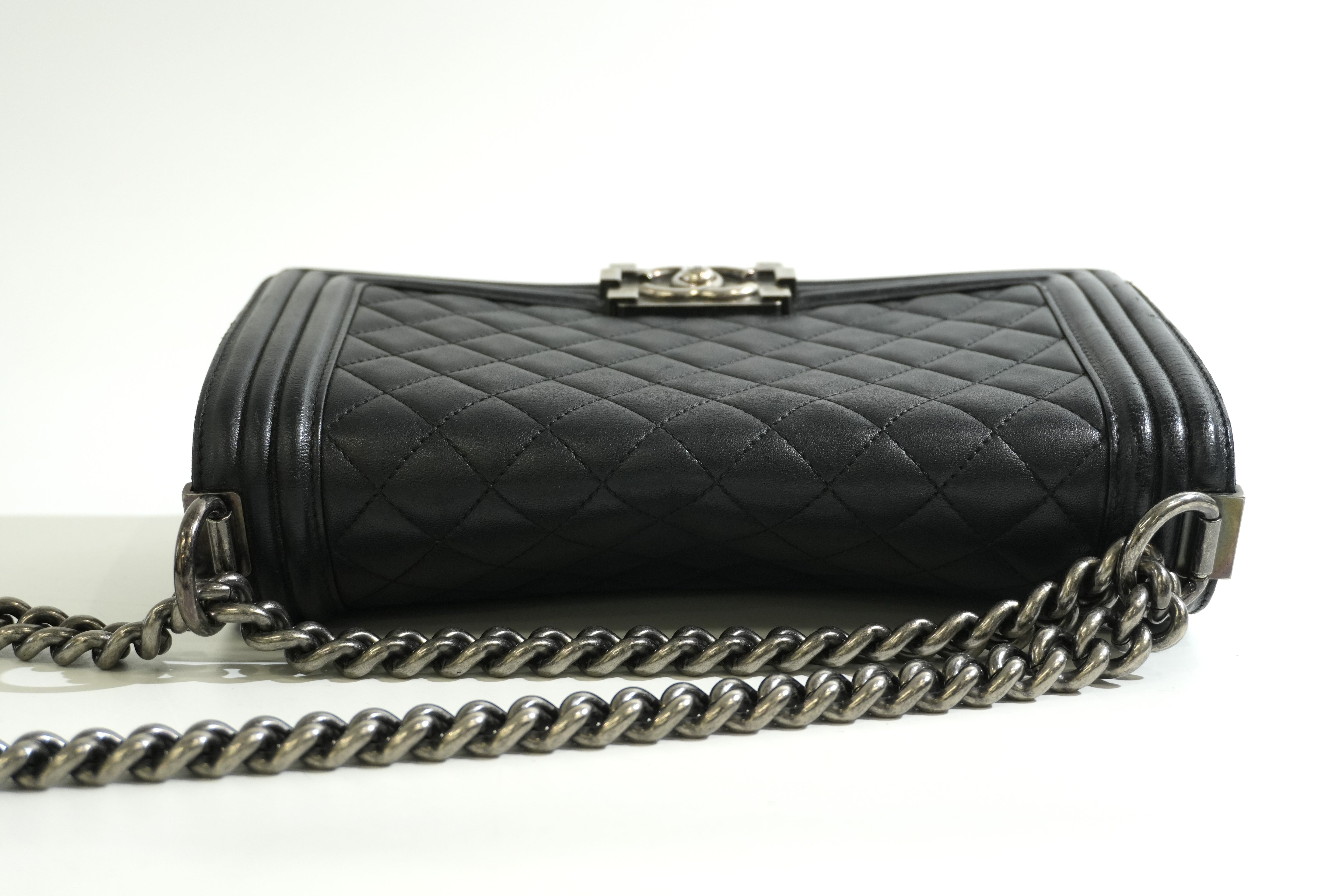 Pre-owned Chanel Boy Flap Bag Quilted Lambskin Leather Black