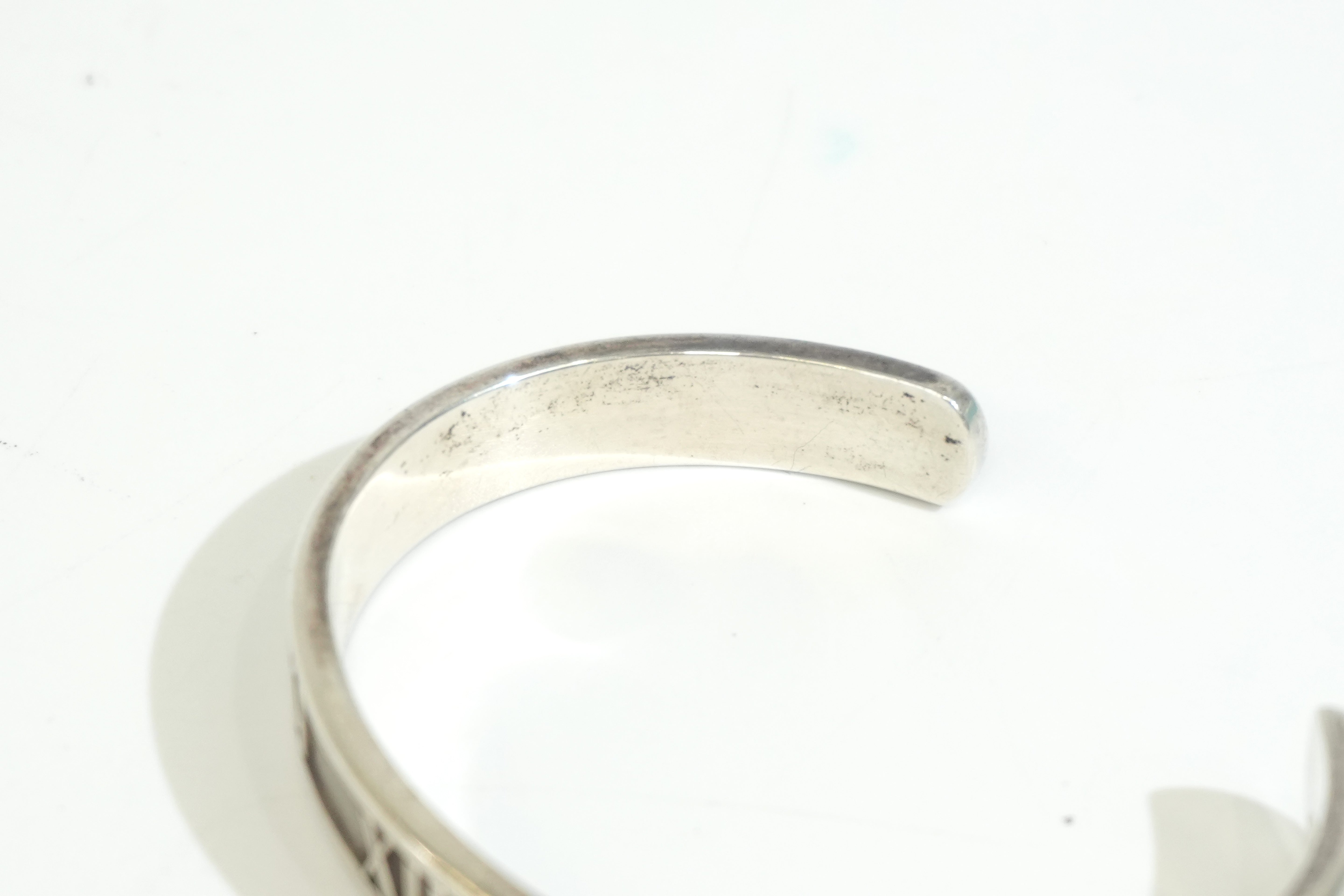 Pre-owned Tiffany & Co. Silver Roman Numerals Bangle