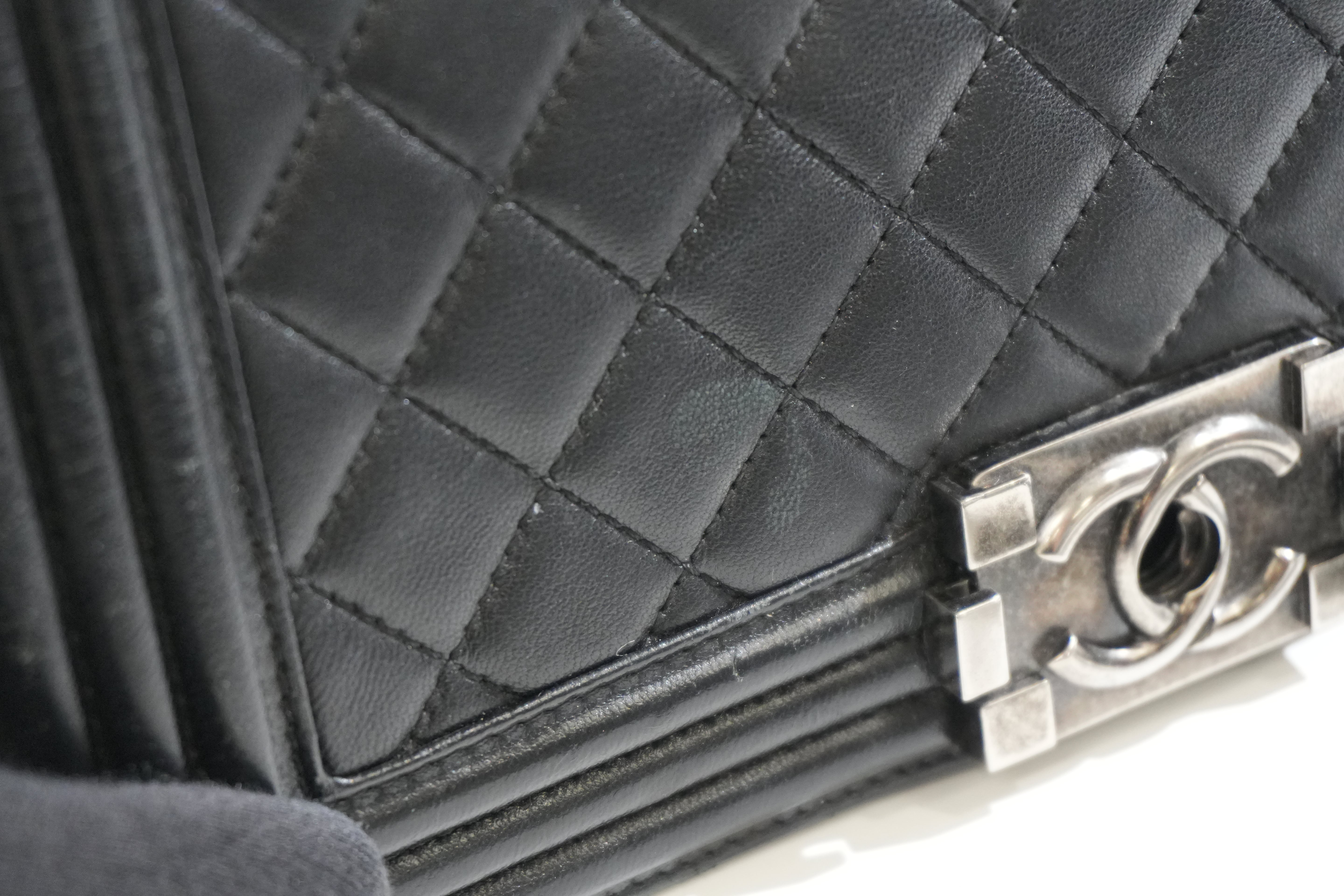 Pre-owned Chanel Boy Flap Bag Quilted Lambskin Leather Black