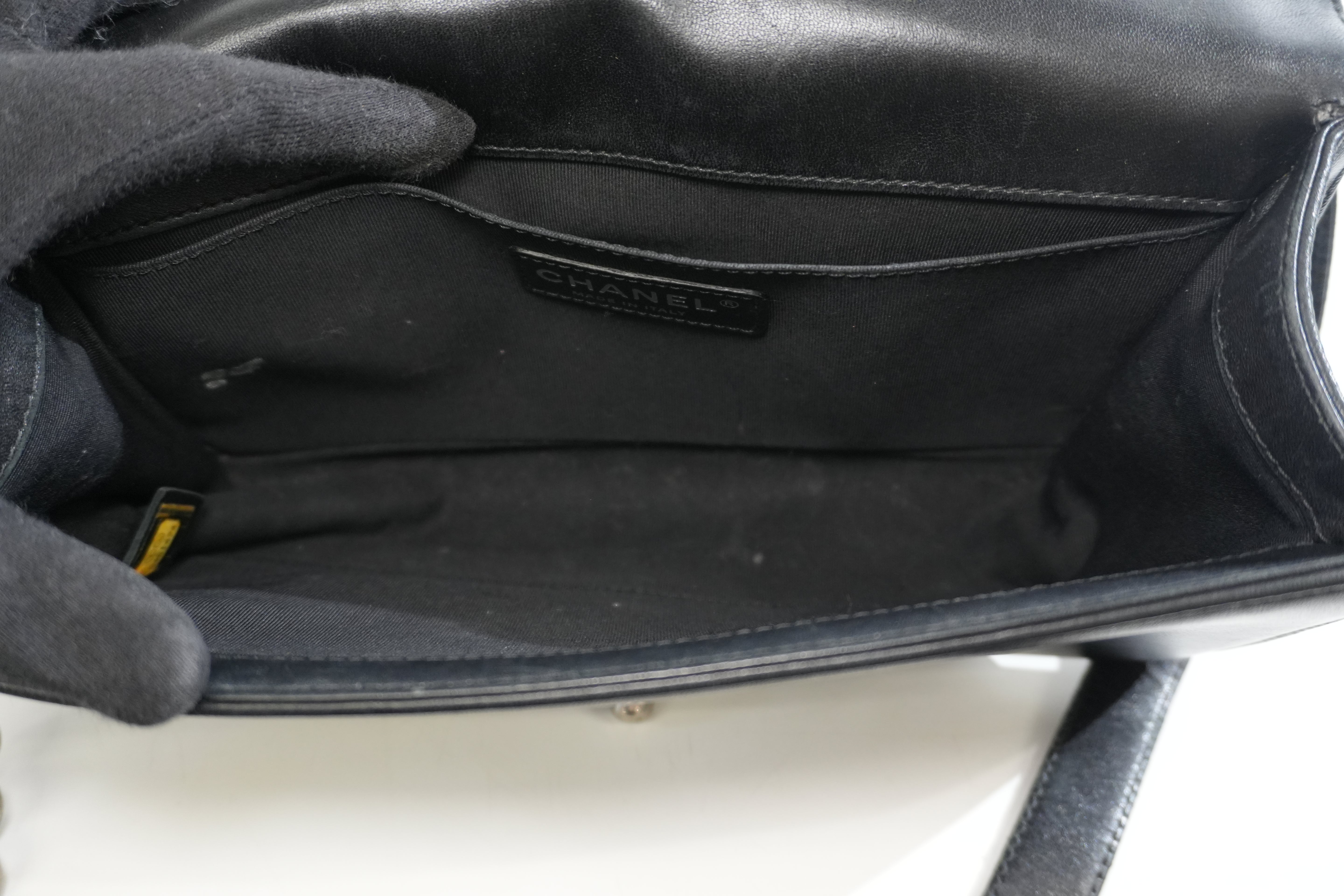 Pre-owned Chanel Boy Flap Bag Quilted Lambskin Leather Black