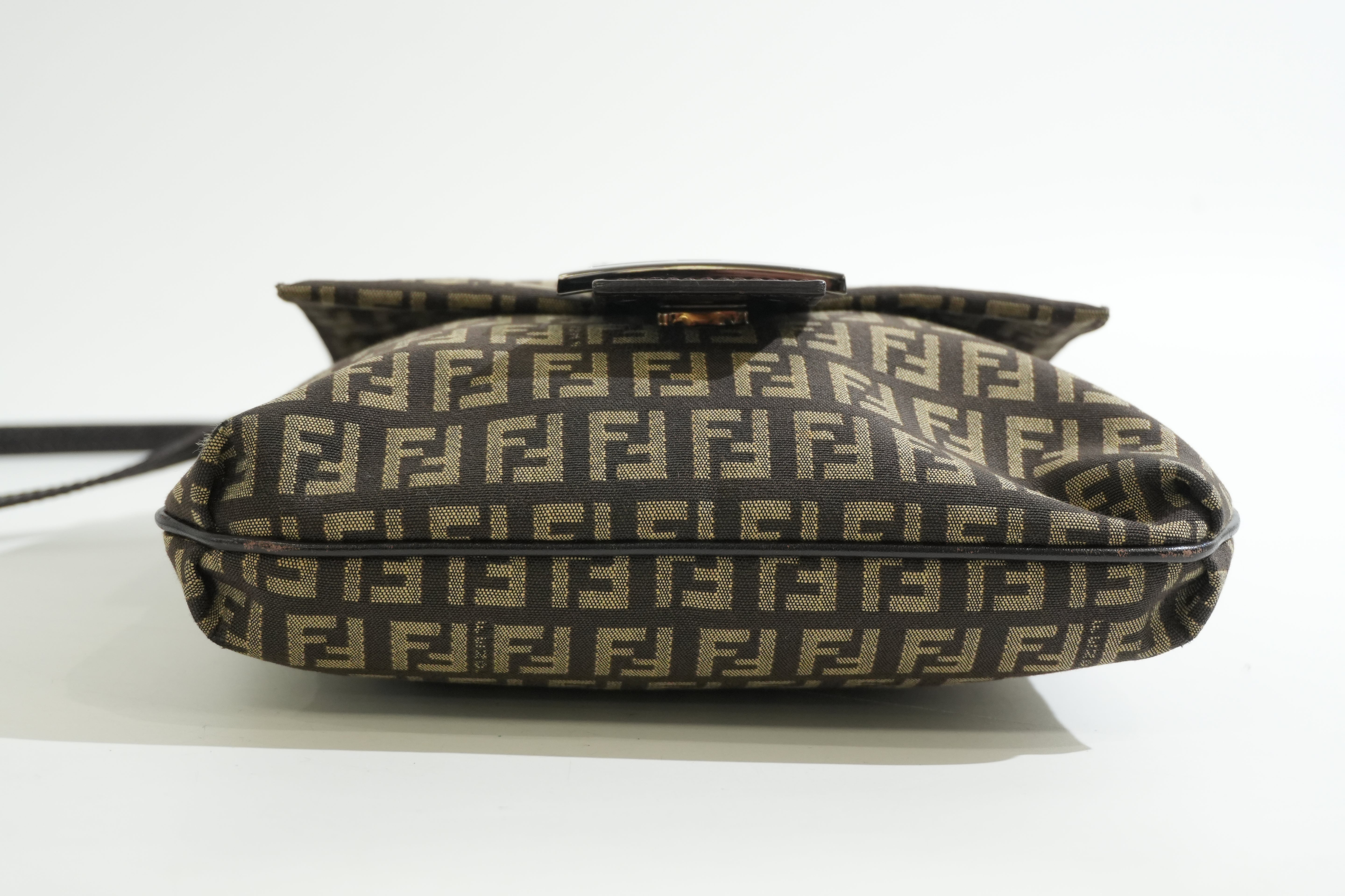 Pre-owned Fendi Zuchino Shoulder Bag Brown