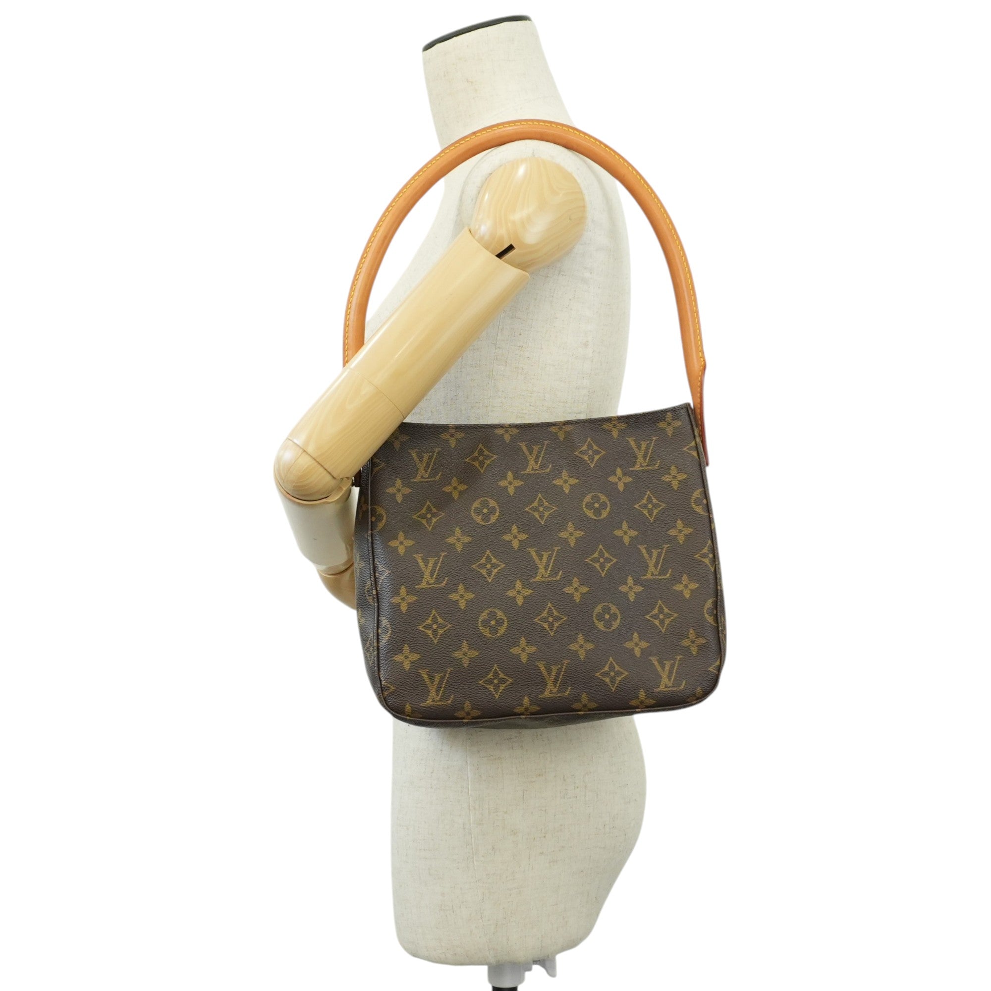 Pre-owned Louis Vuitton Monogram Looping MM Shoulder Bag