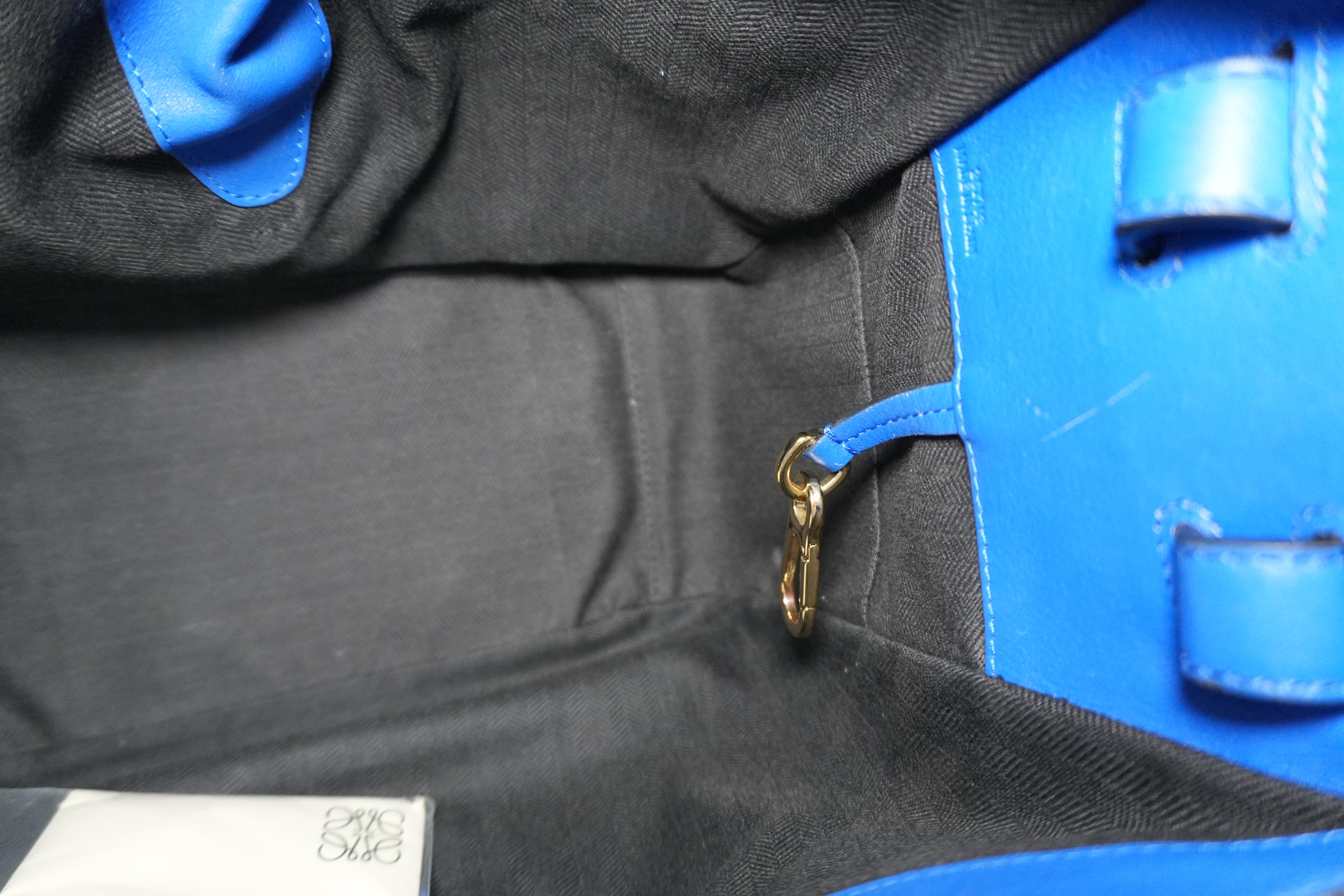 Pre-owned Loewe Hammock Shoulder Bag Blue and Black