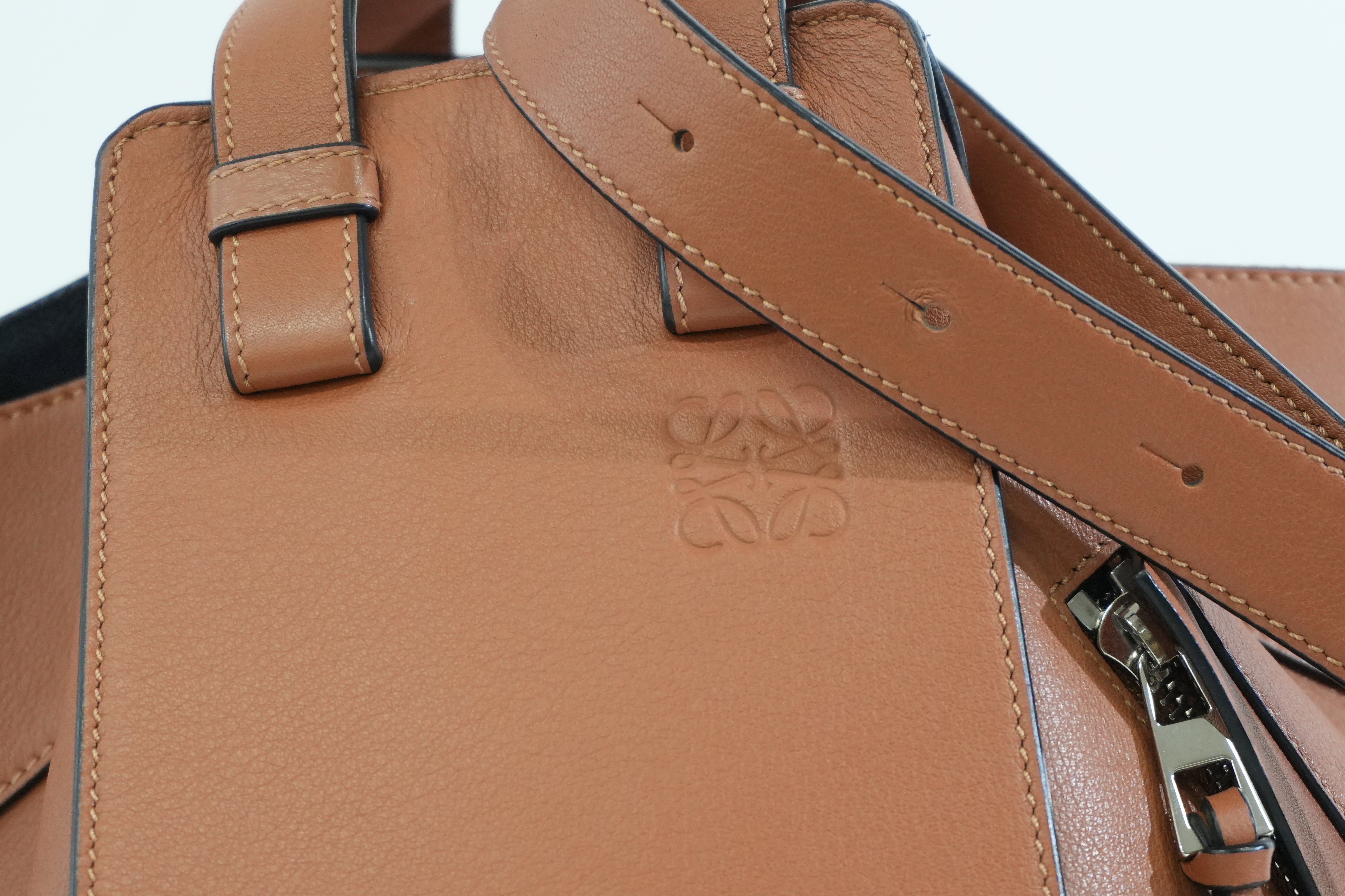 Pre-owned Loewe Hammock Shoulder Bag Brown