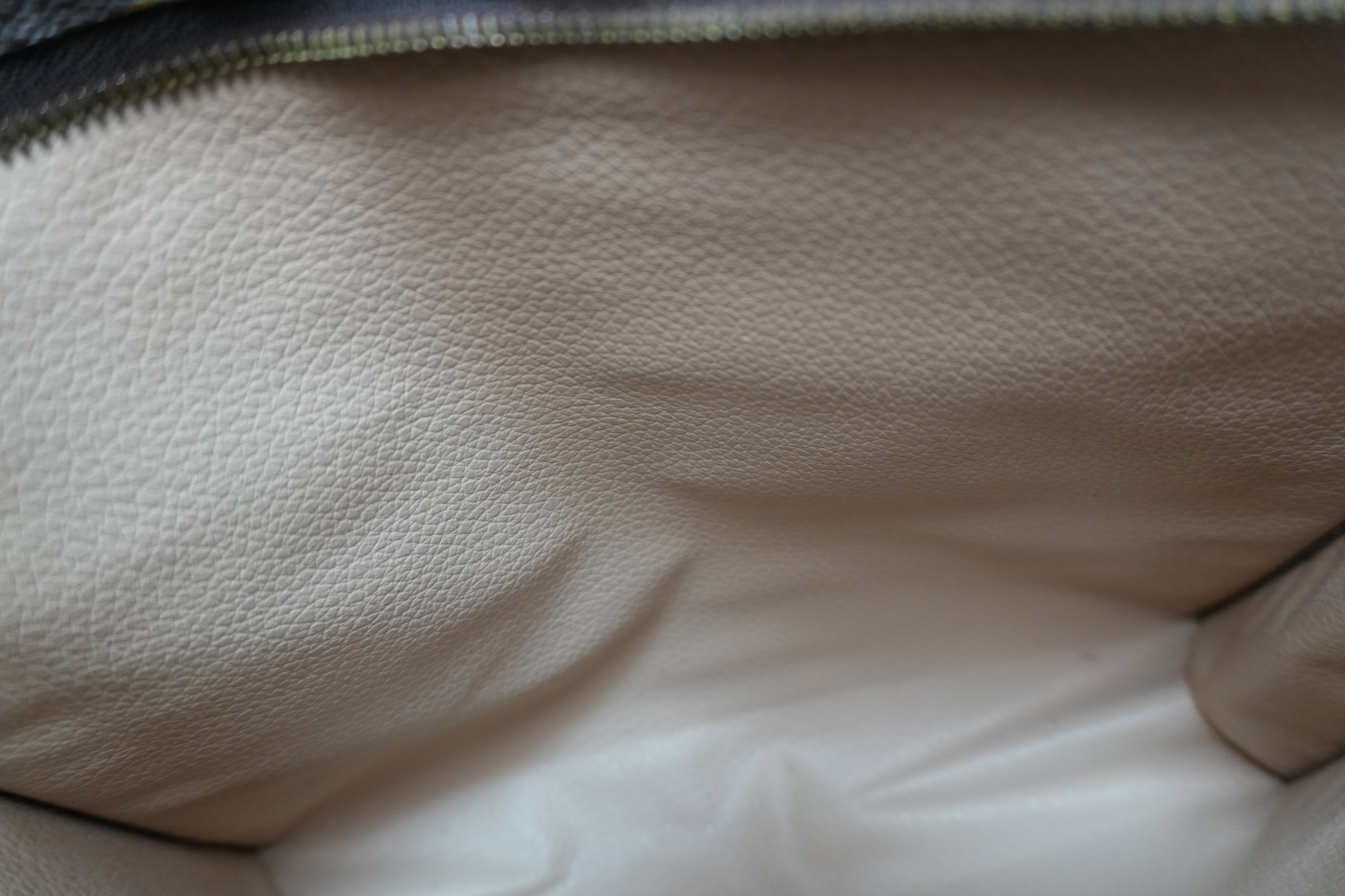 Louis Vuitton Monogram Toiletry 26 Pouch Used