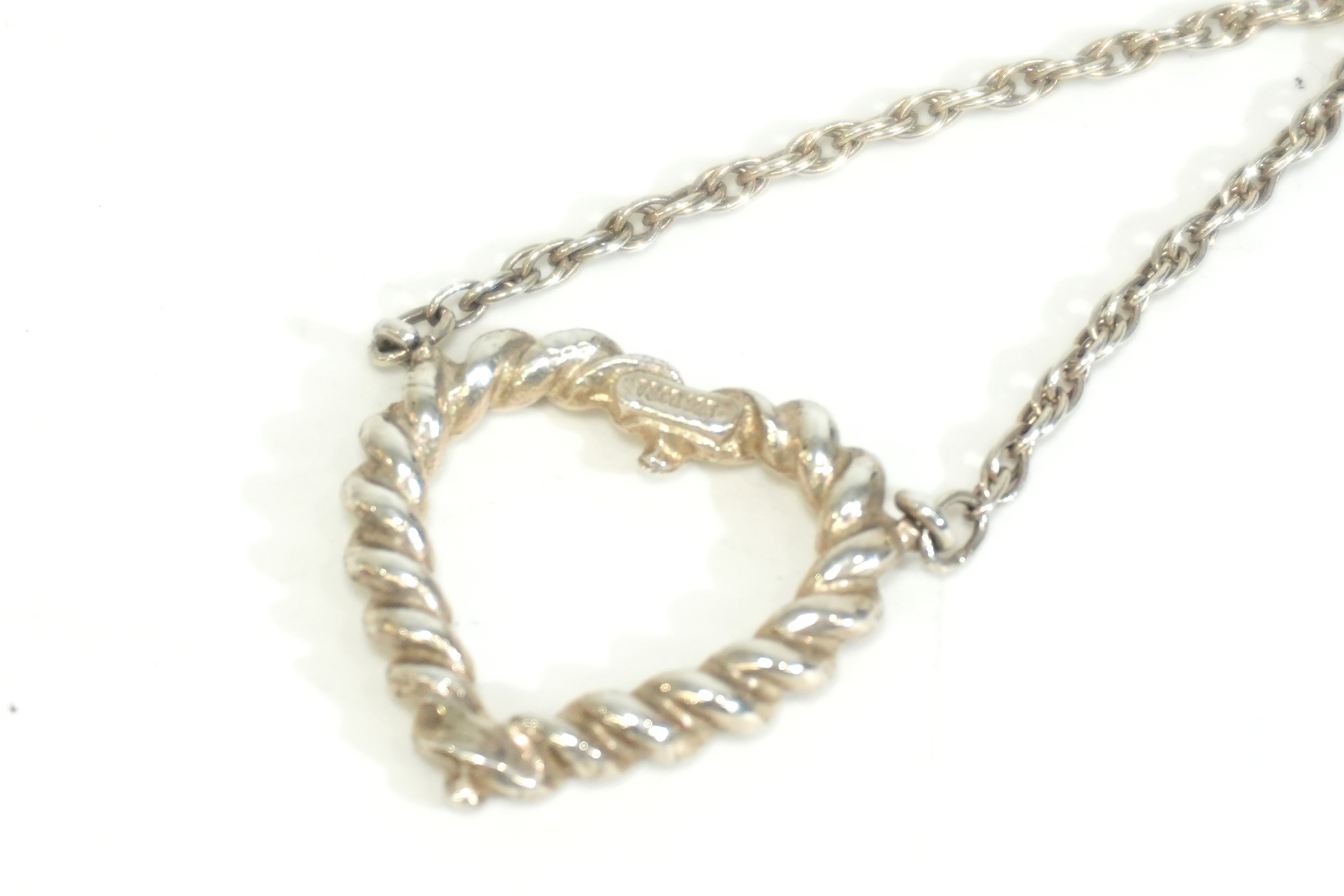 Pre-owned Tiffany & Co. Twisted Heart Necklace Silver