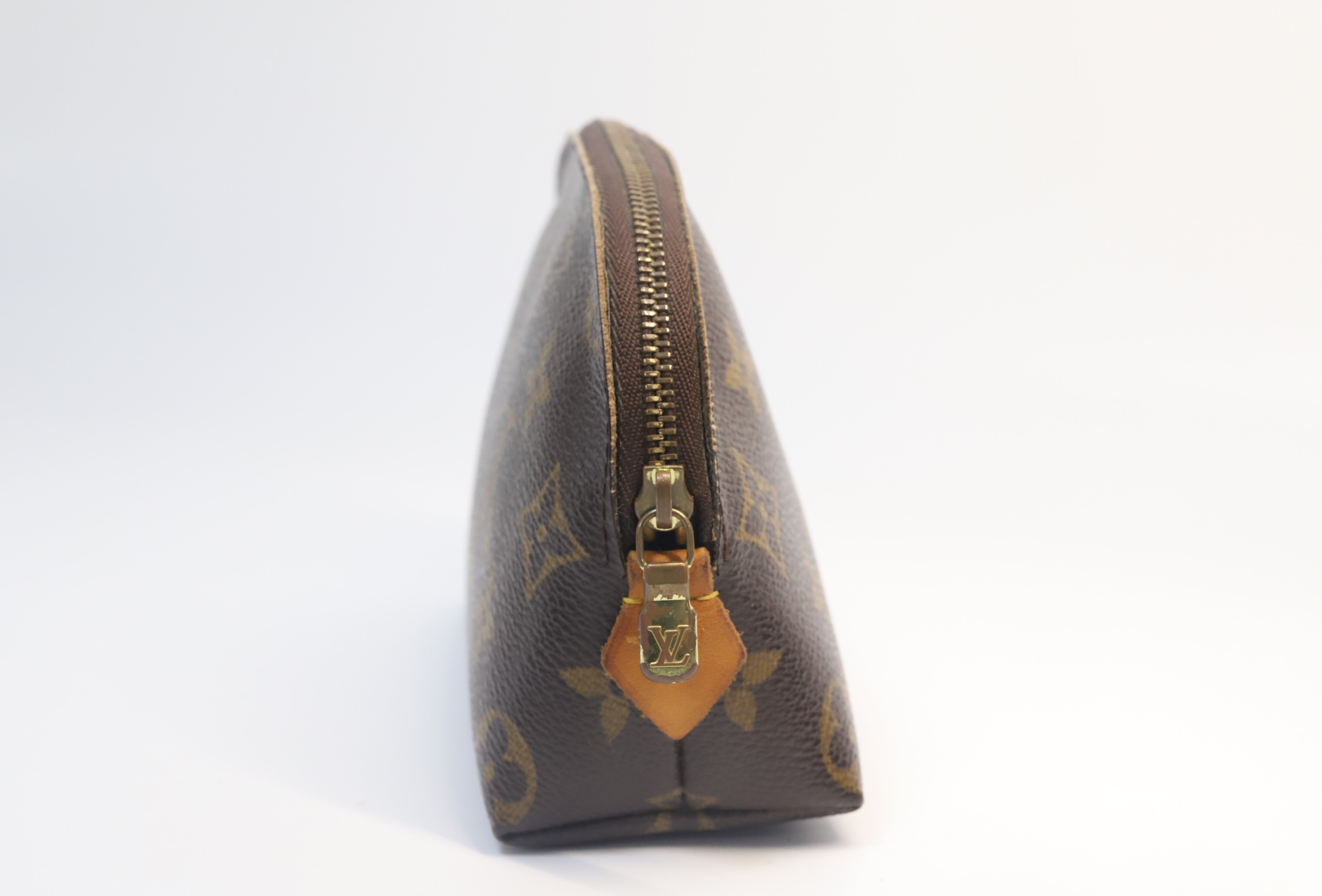 ルイヴィトン コスメポーチ PM 中古