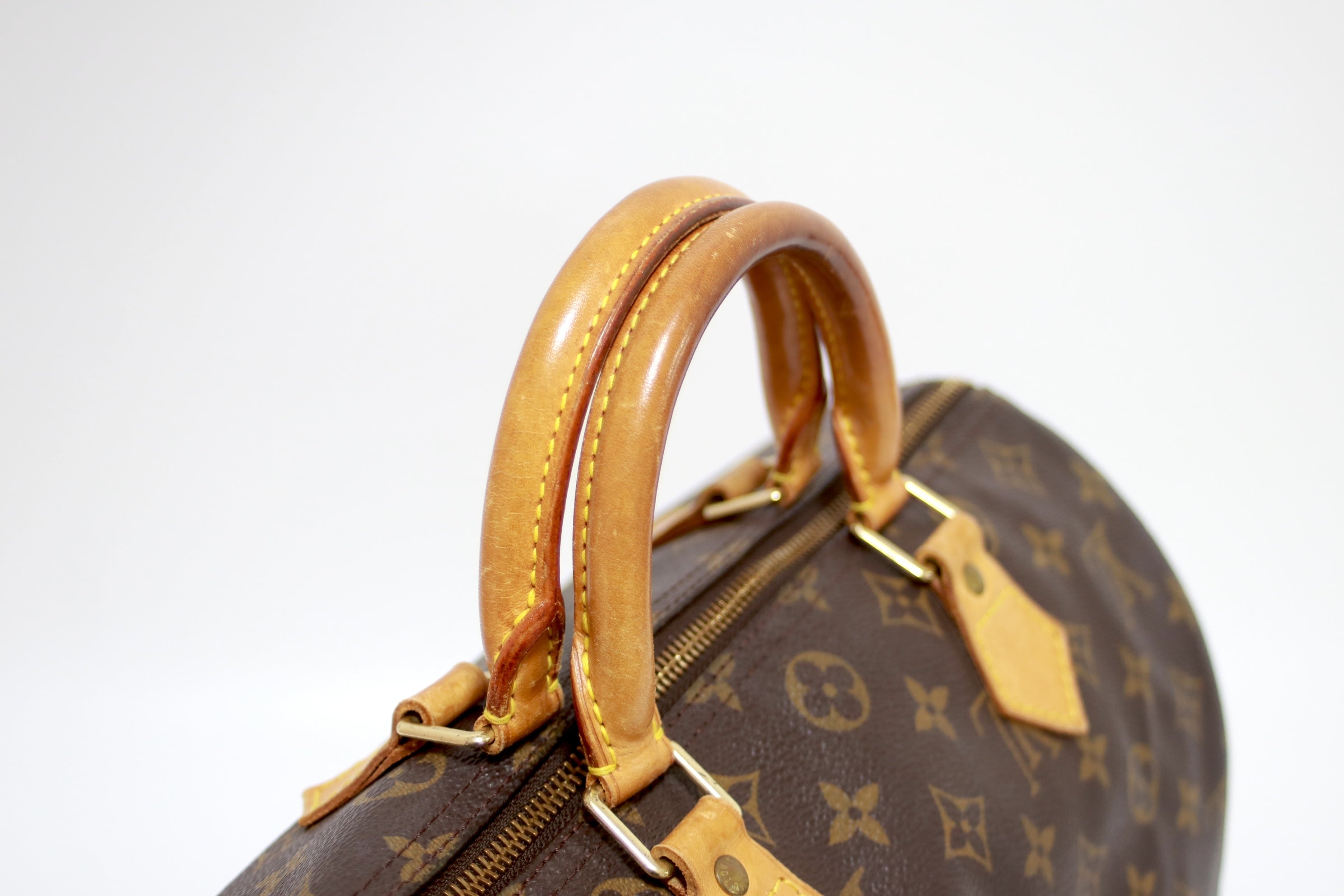 Louis Vuitton Speedy 30 Handbag Used