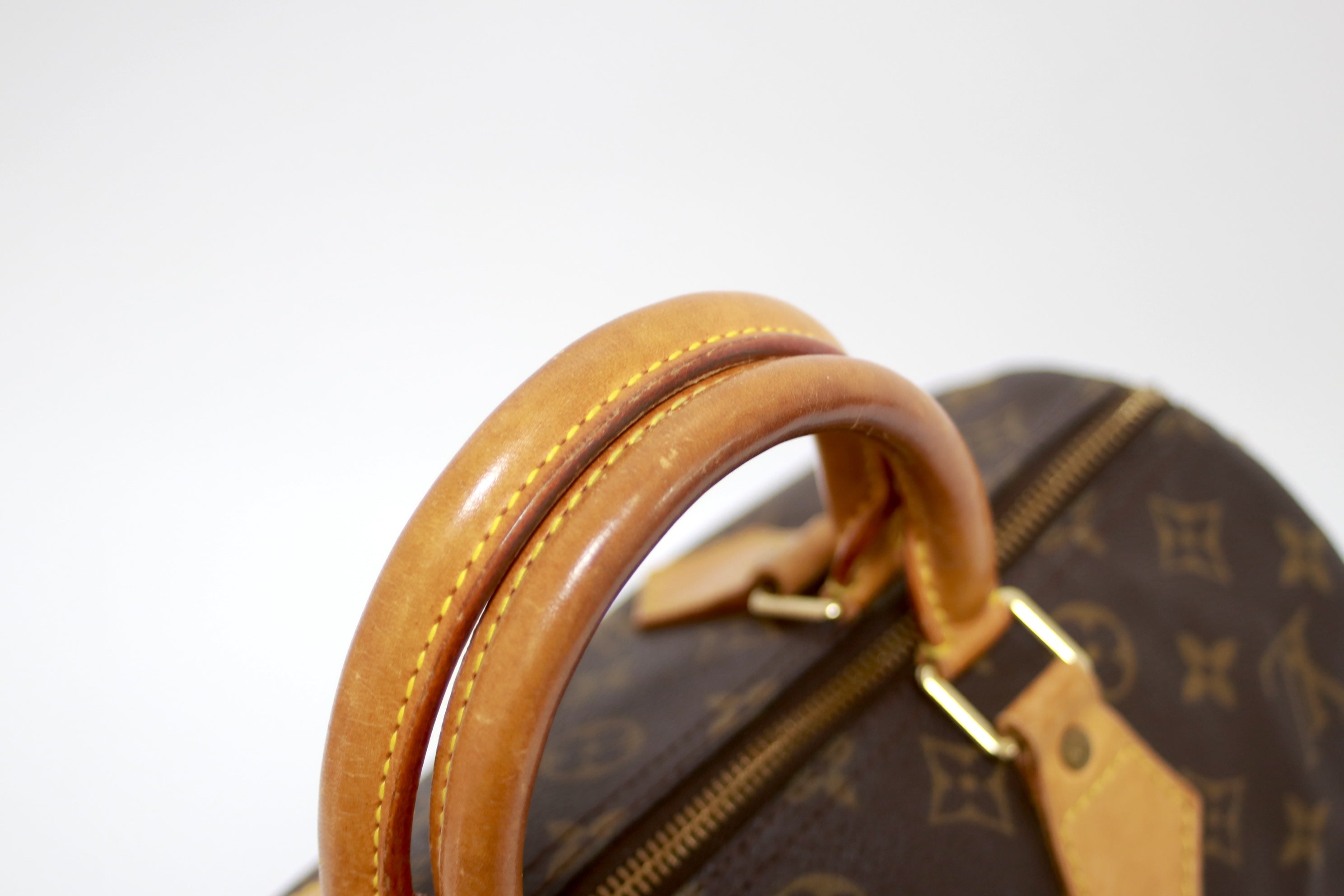 Louis Vuitton Speedy 30 Handbag Used