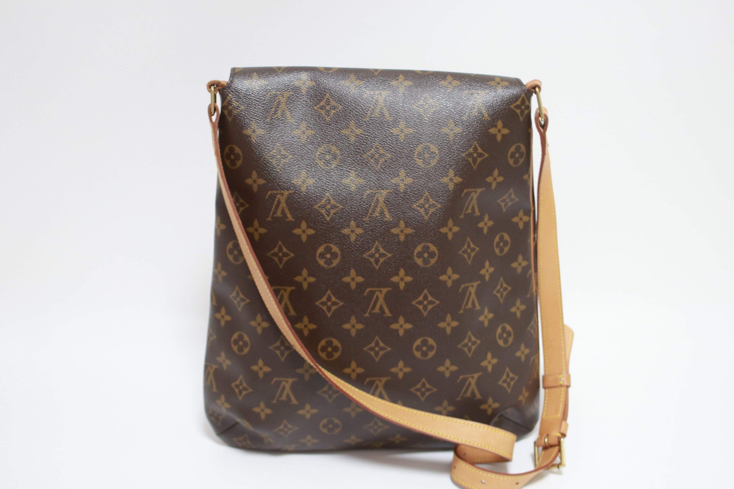 Louis Vuitton Musette Shoulder Bag Used