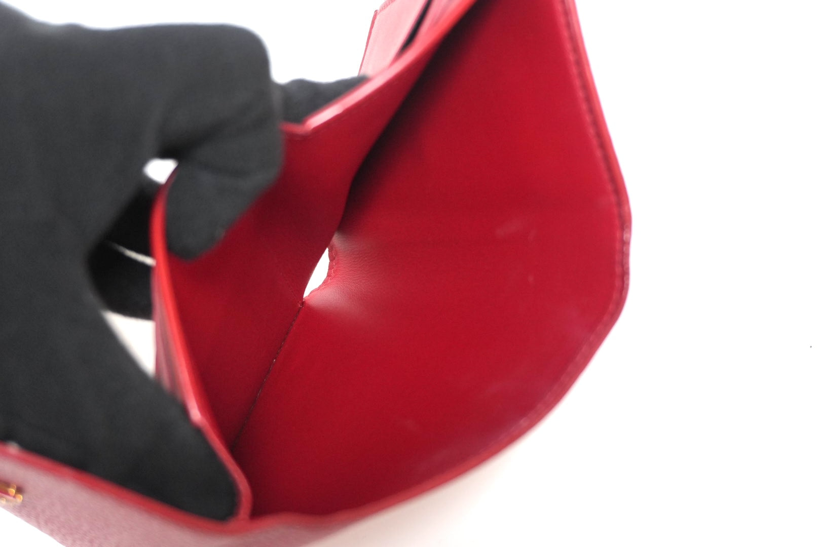 Louis Vuitton Capucine Compact Wallet Used