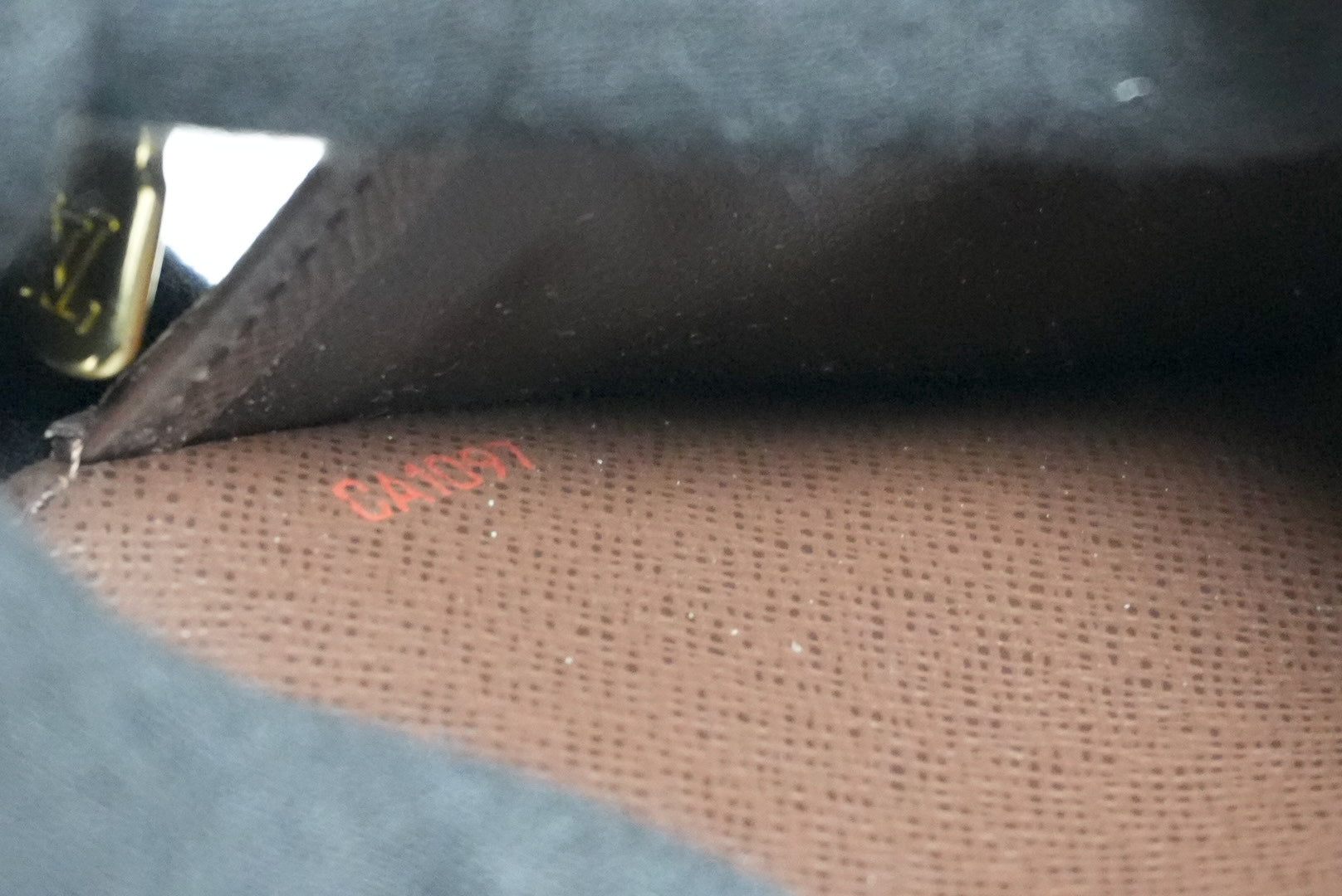 Louis Vuitton Sarah Damier Ebene Used