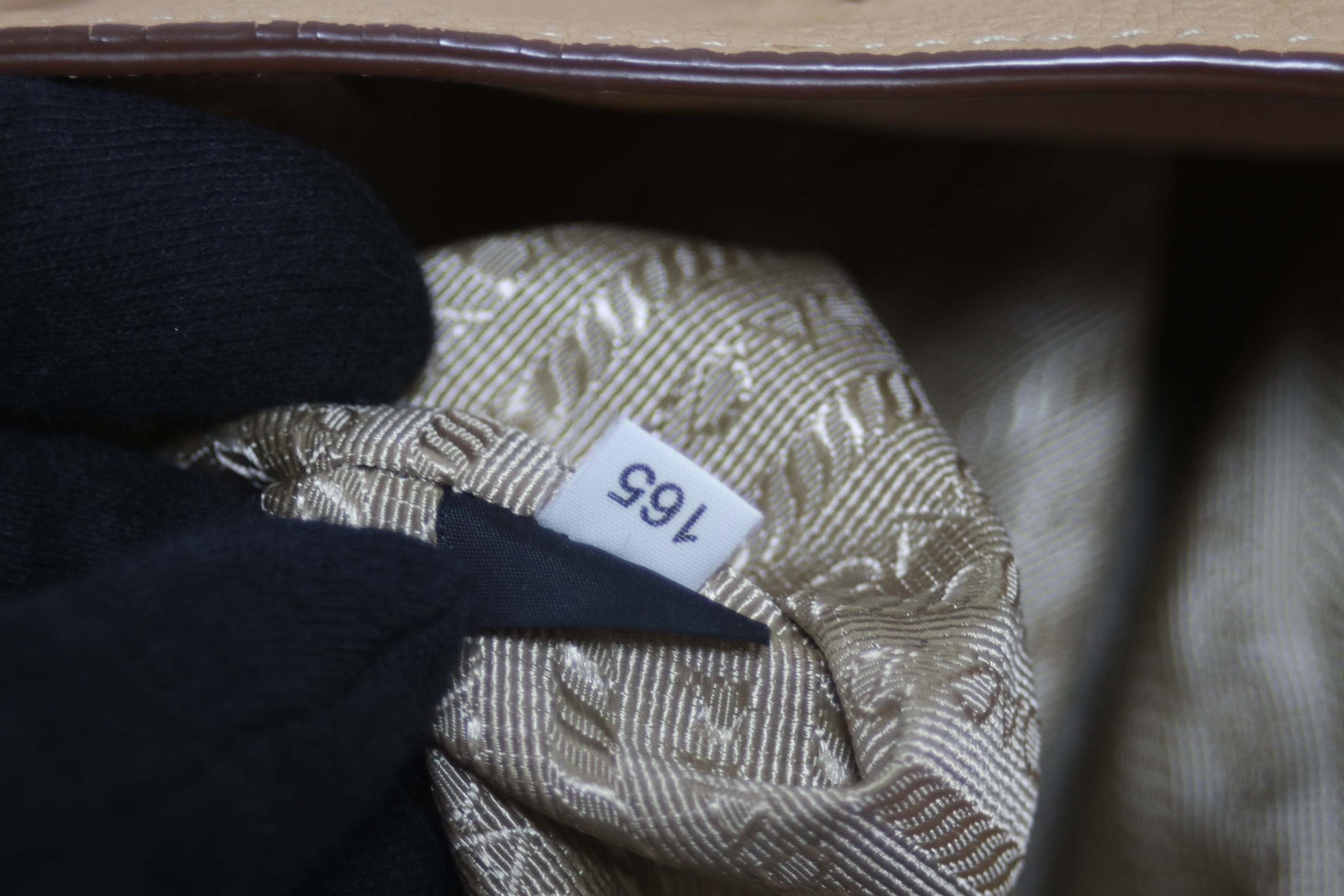 Borsa Prada Vitello Daino in pelle bidirezionale usata