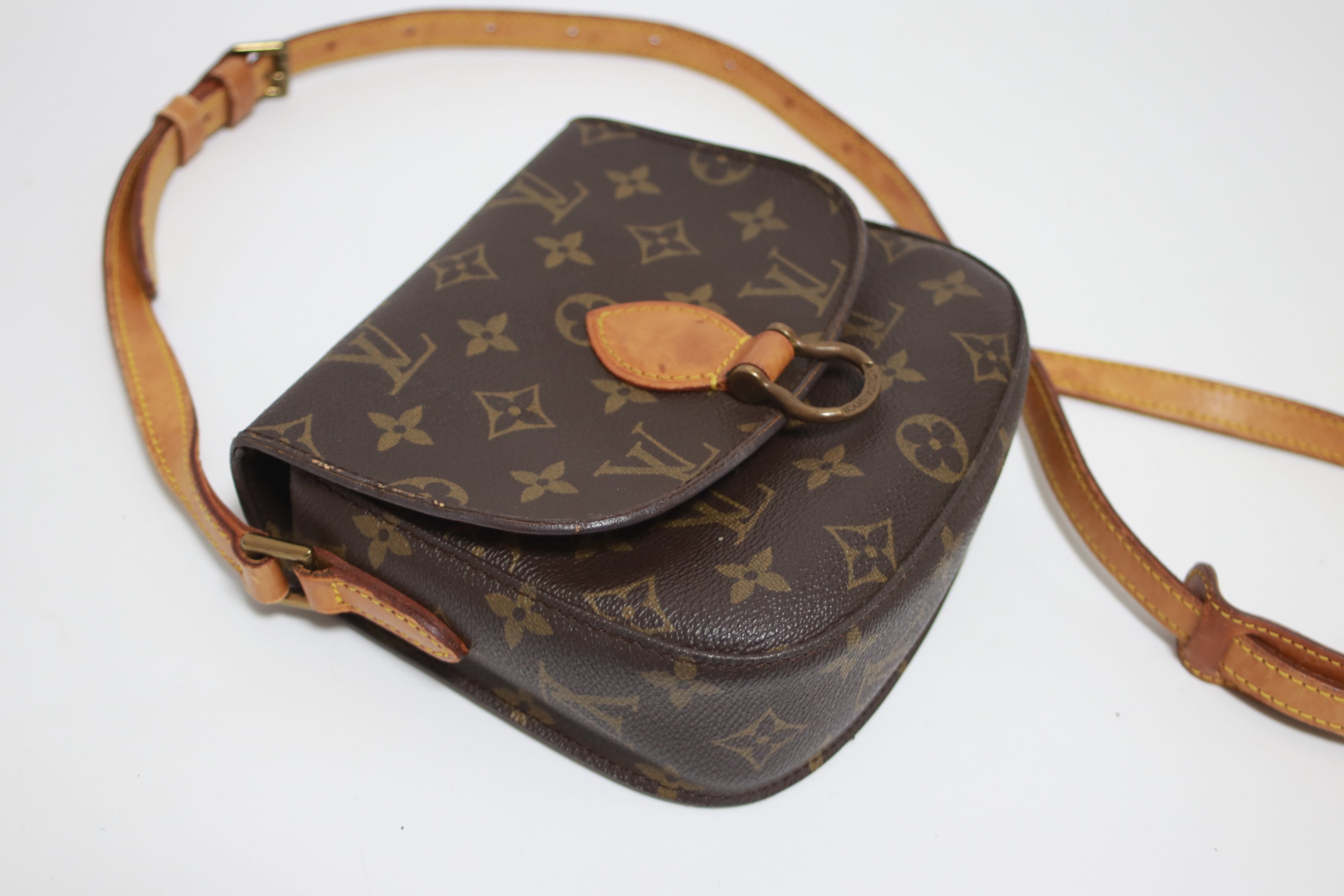 Louis Vuitton Saint Cloud Pm Shoulder Bag Used