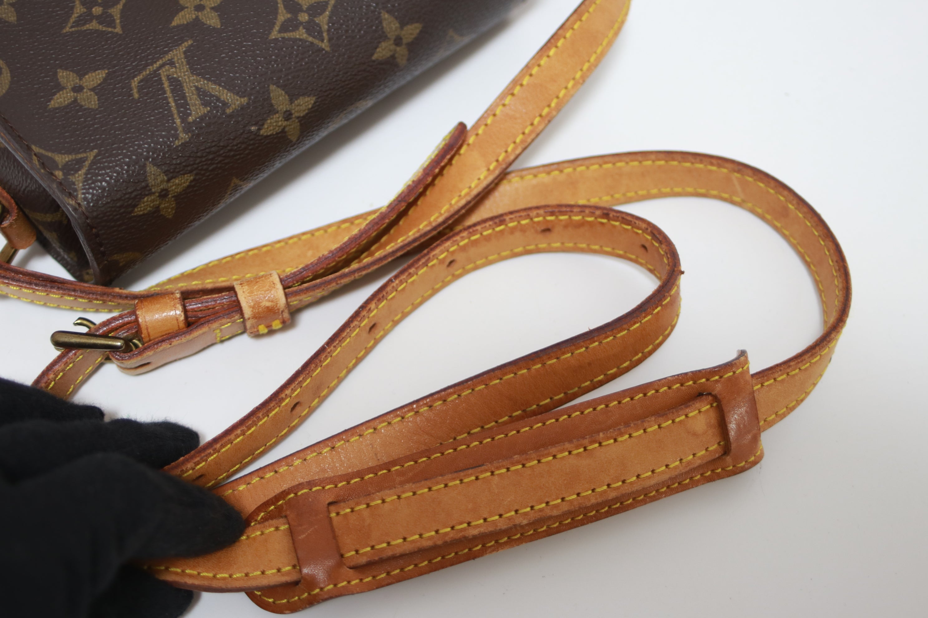 Louis Vuitton Saint Cloud Pm Shoulder Bag Used