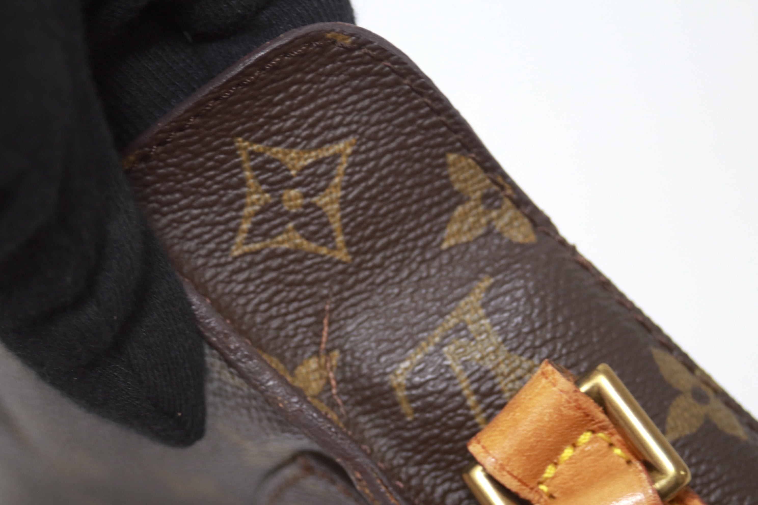 Louis Vuitton Saint Cloud Pm Shoulder Bag Used