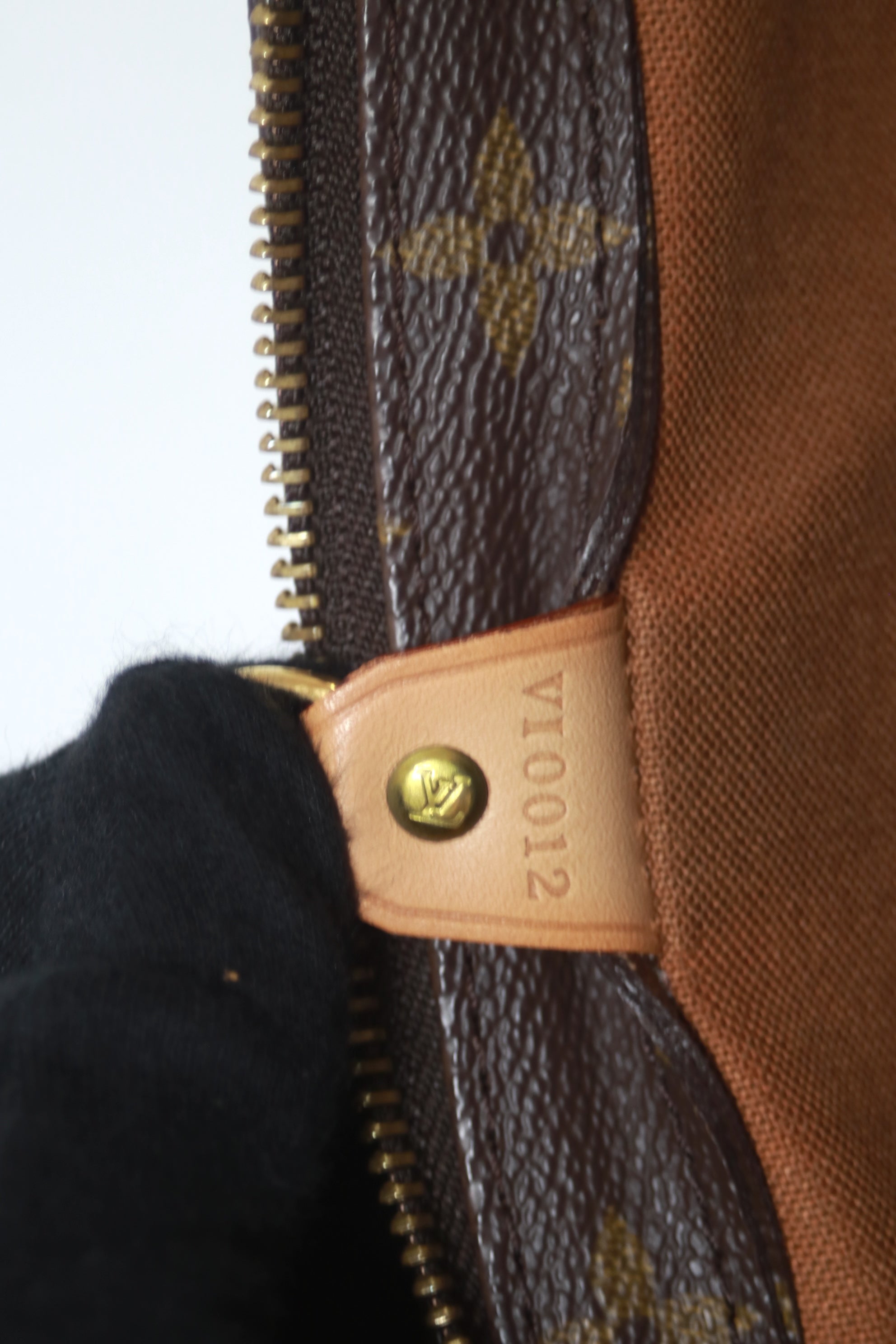 ルイヴィトン カバ ピアノ ショルダーバッグ 中古