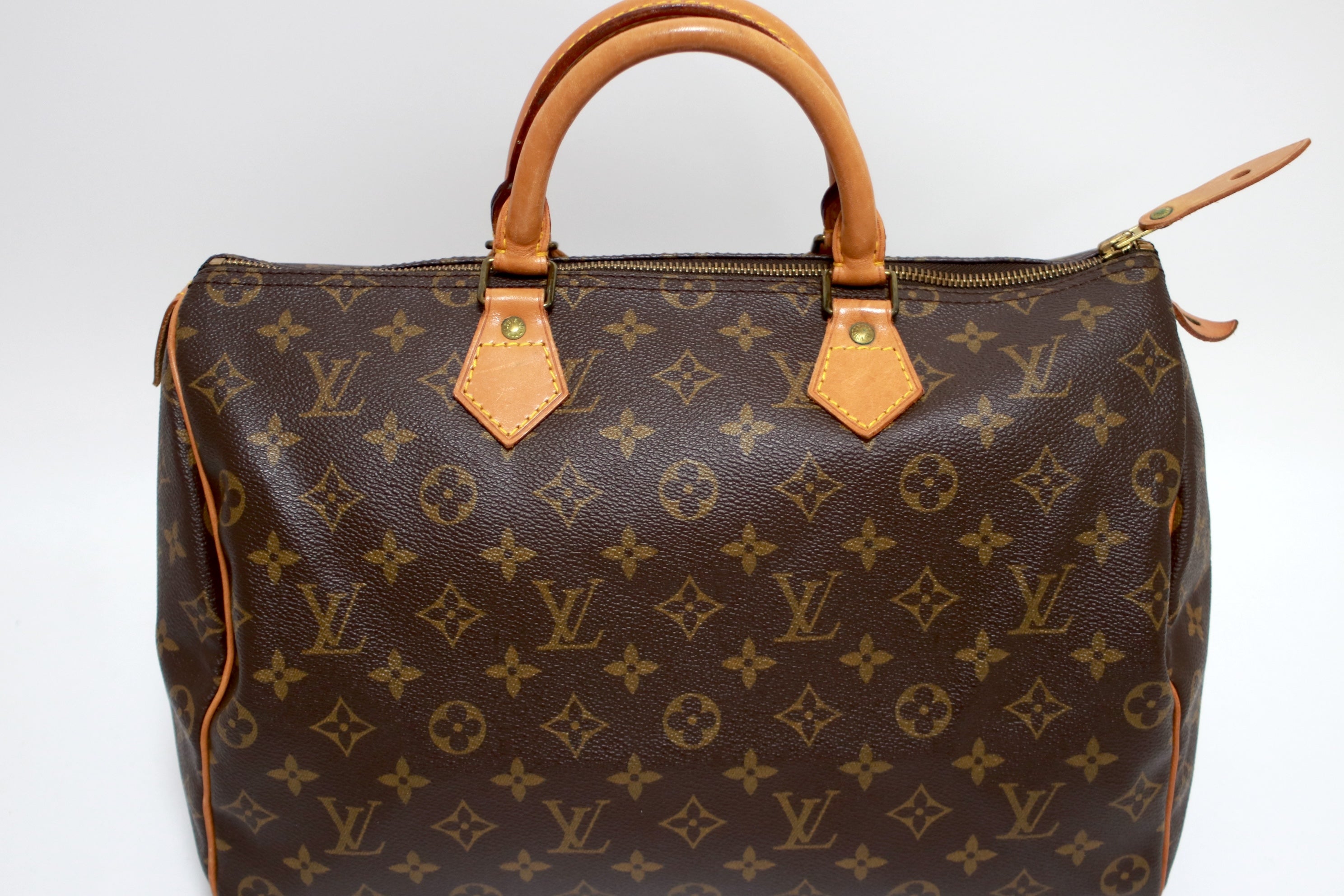 Louis Vuitton Speedy 35 Handbag Used