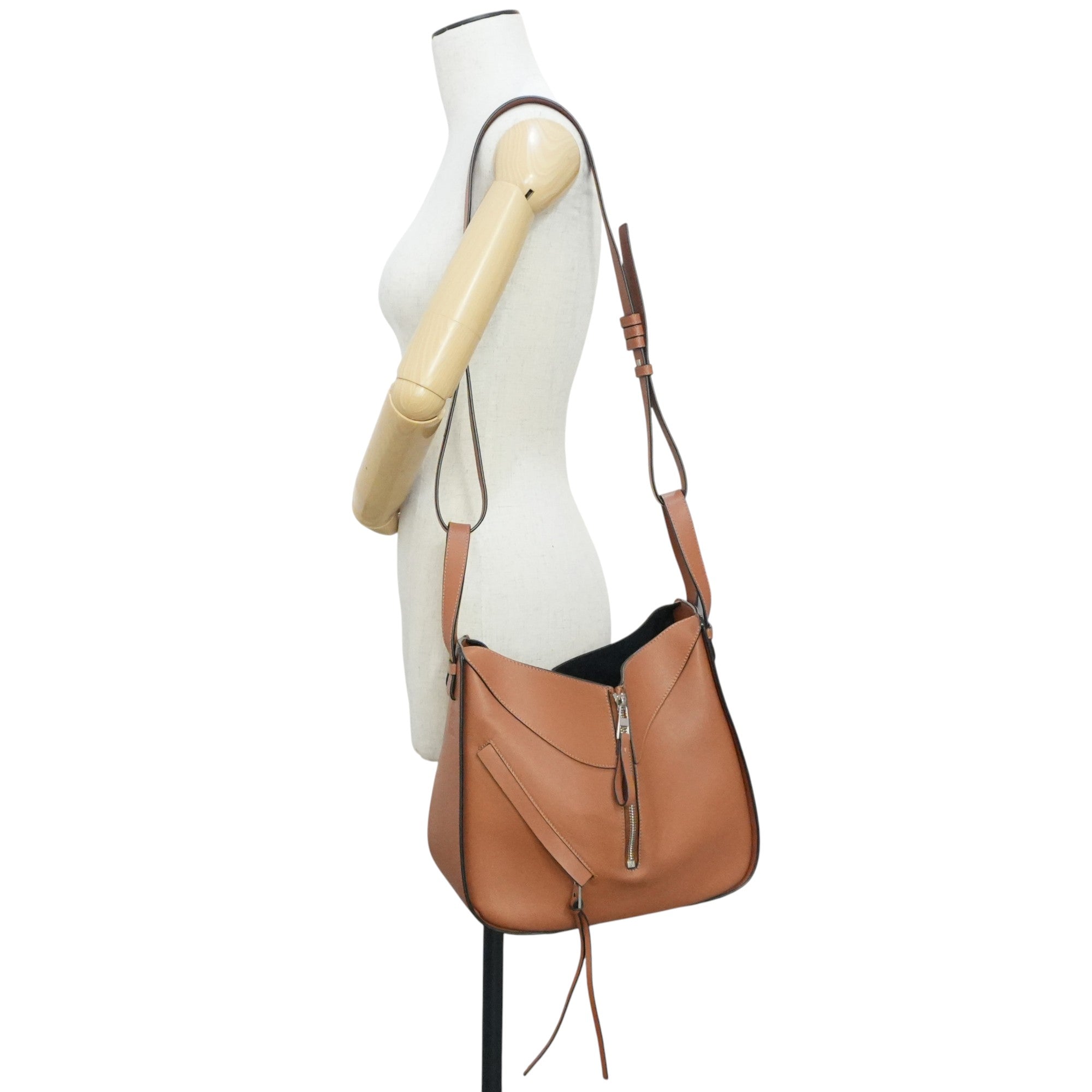 Pre-owned Loewe Hammock Shoulder Bag Brown