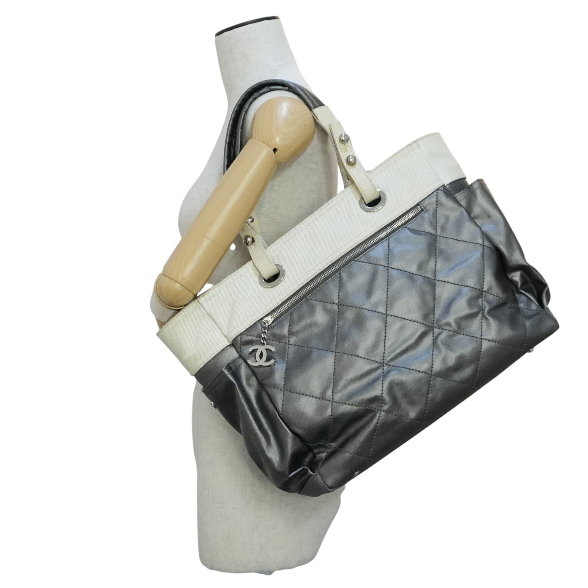 Pre-owned Chanel Paris Biarritz Tote Bag Silver