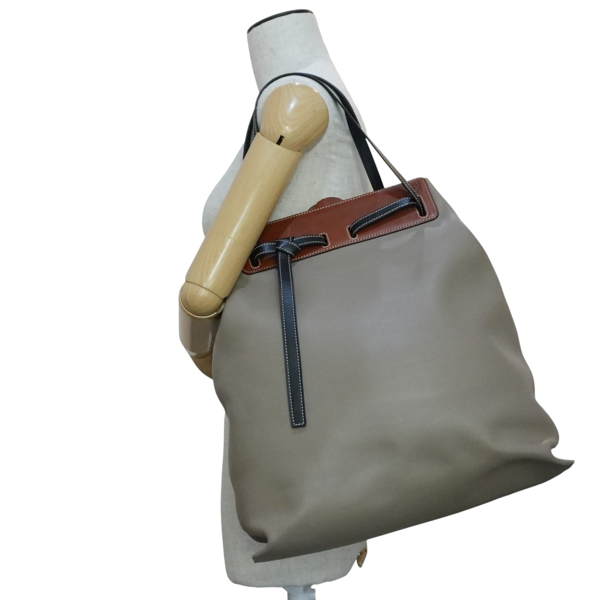 Pre-owned Loewe Lazo Tote Bag Brown