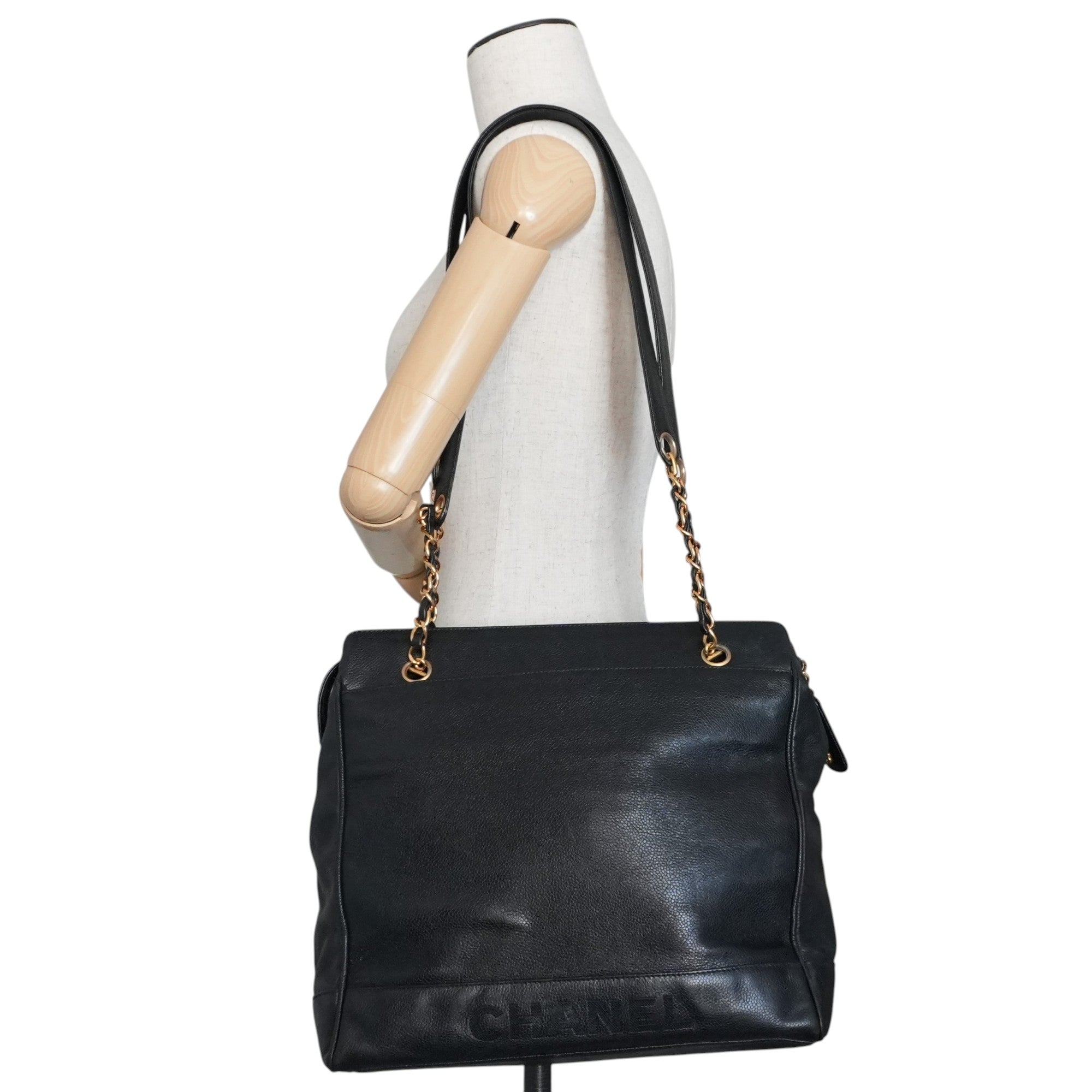 Pre-owned Chanel Caviar Skin Leather Tote Bag Black