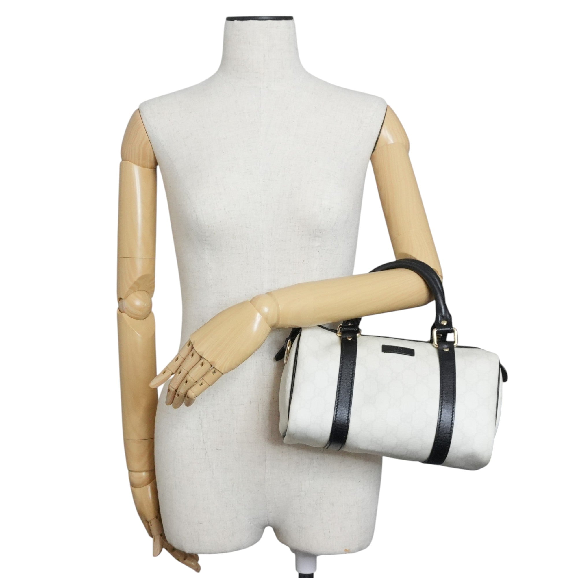 Pre-owned Gucci Canvas GG Supreme Boston Handbag White