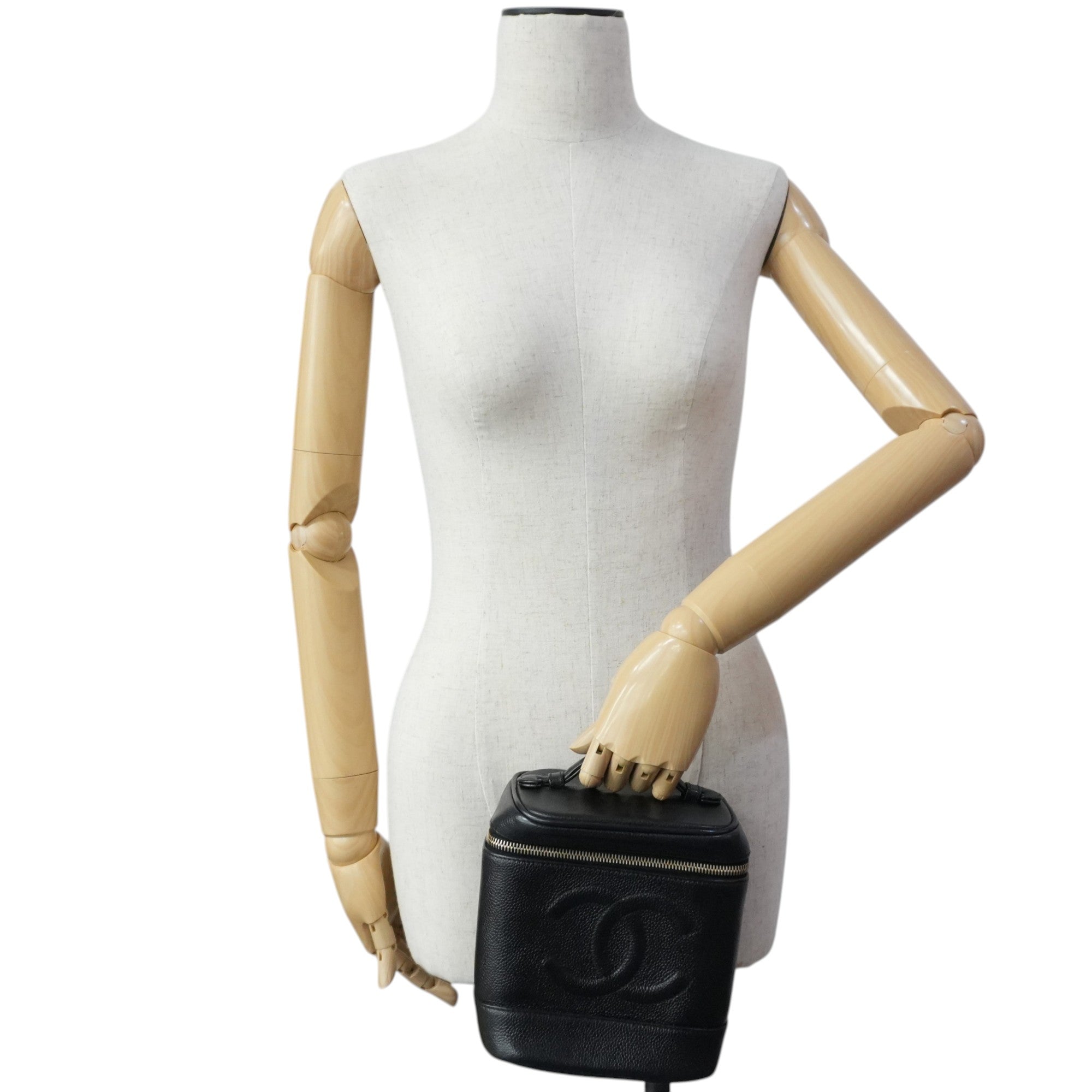 Chanel Caviar Leather Vanity Case Black Used