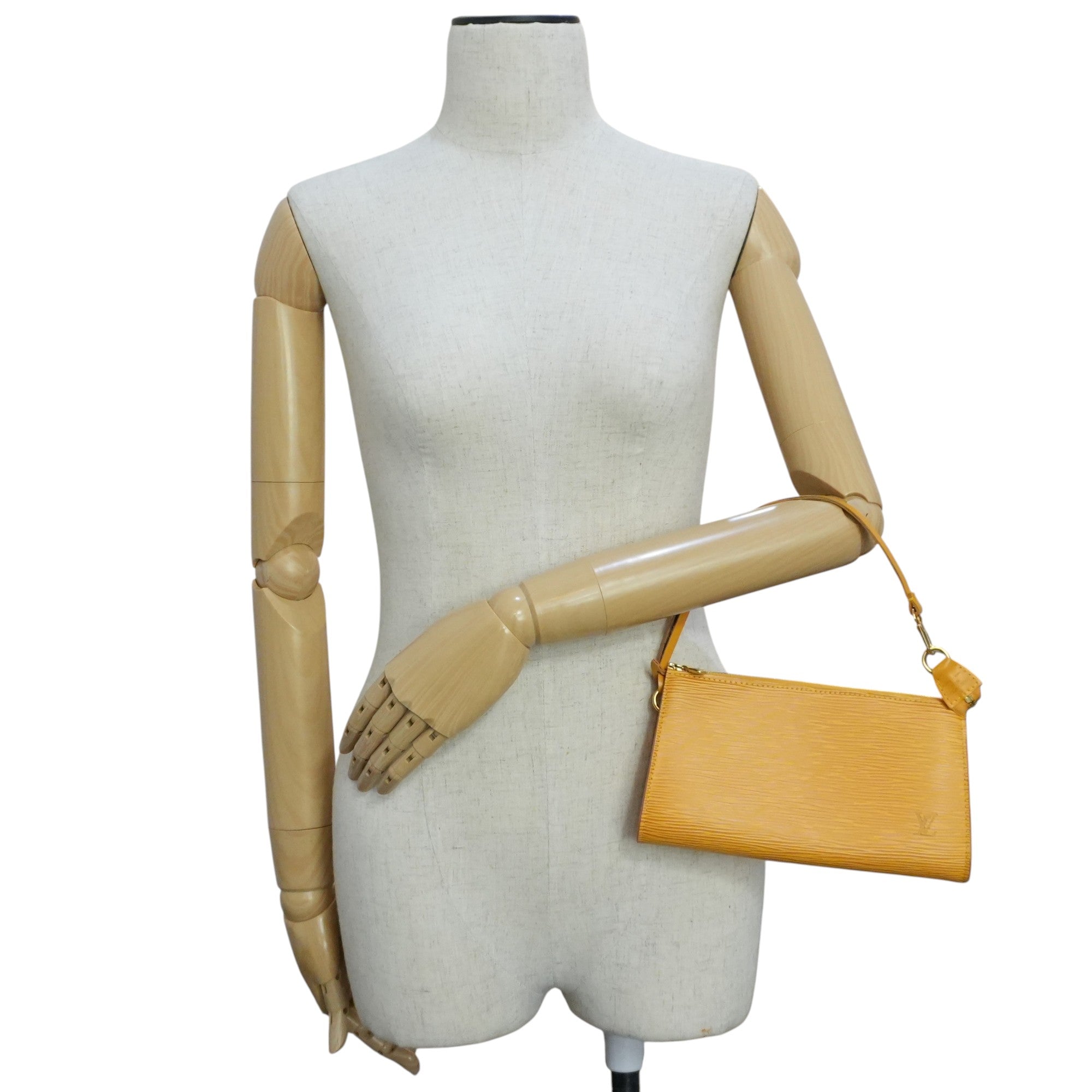 Pre-owned Louis Vuitton Epi Pochette Accessories Yellow