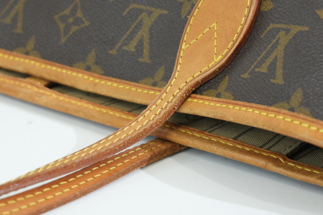 Pre-owned Louis Vuitton Monogram Neverfull MM Tote Bag