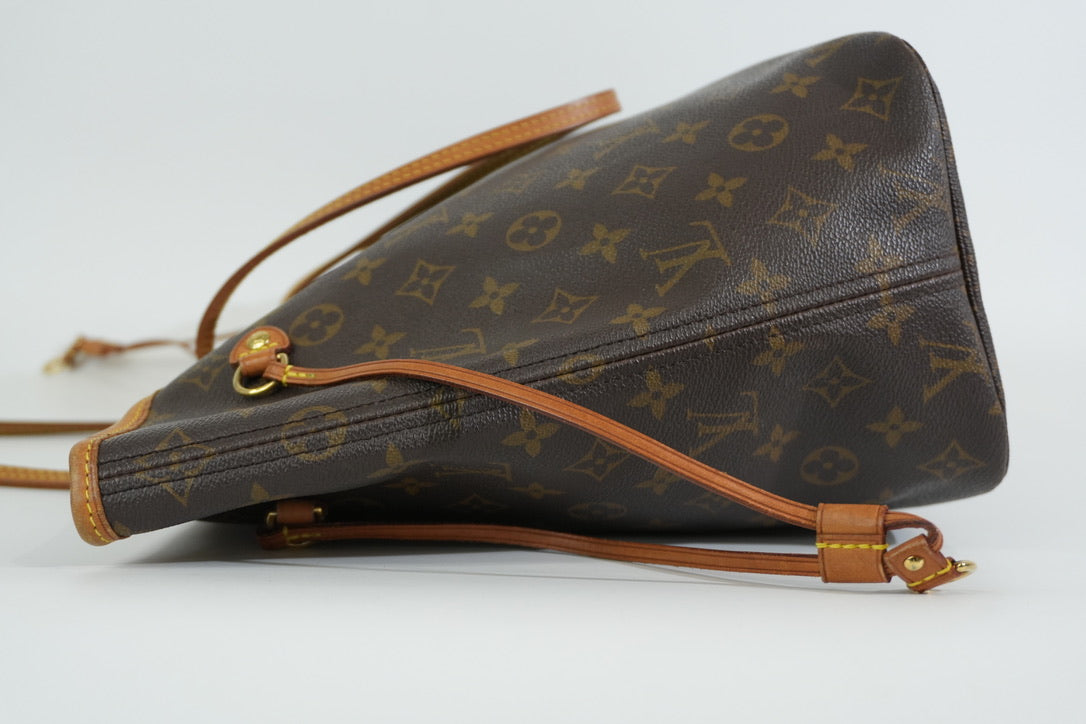 Pre-owned Louis Vuitton Monogram Neverfull MM Tote Bag