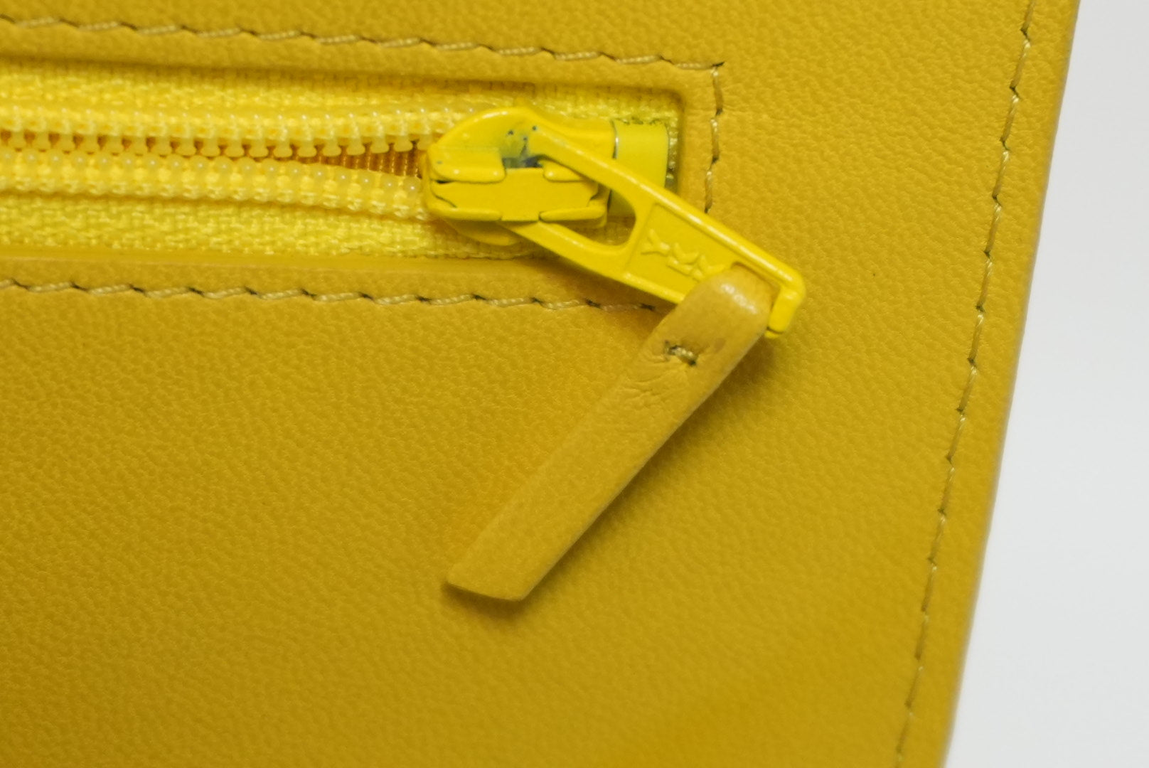 Chanel Wallet On Chain Yellow Used