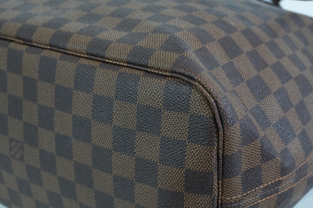Pre-owned Louis Vuitton Damier Ebene Neverfull MM Tote Bag