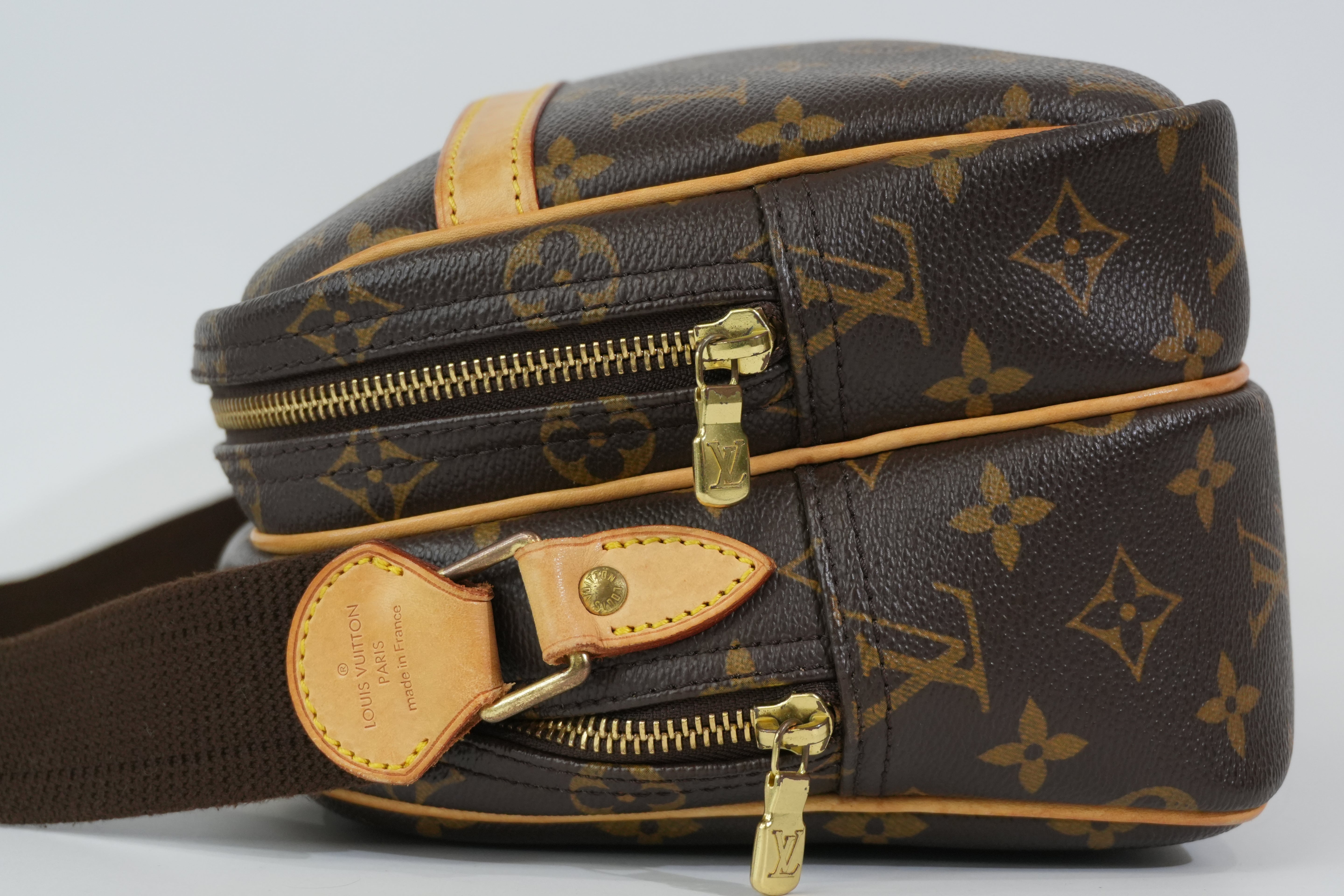 Pre-owned Louis Vuitton Monogram Reporter PM Shoulder Bag